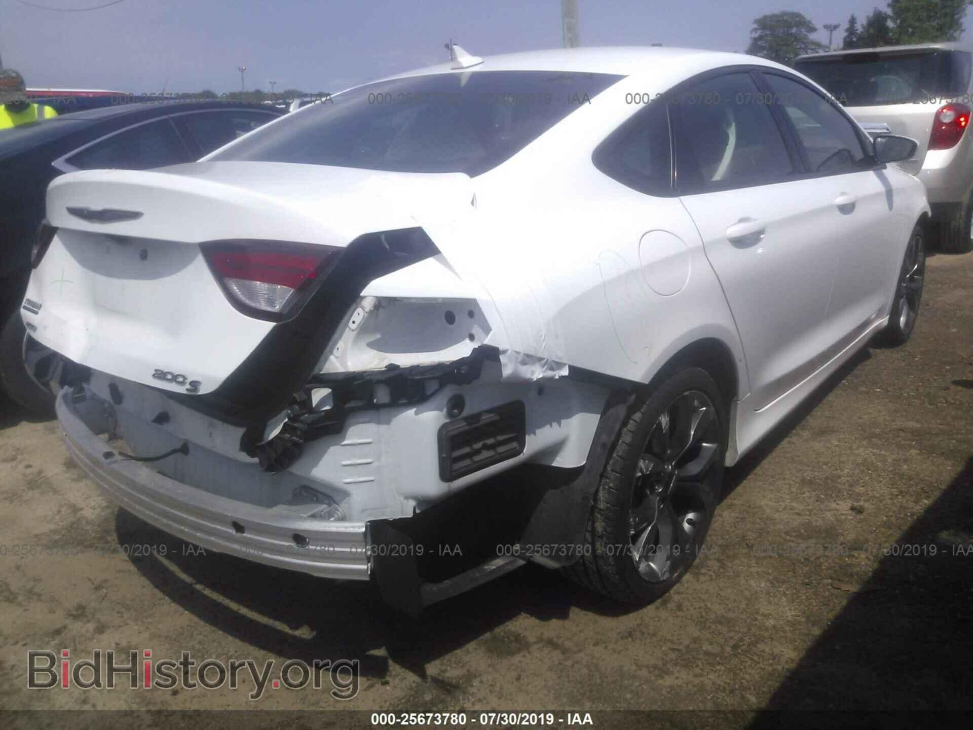 2015 CHRYSLER 200 - VIN: 1C3CCCDG0FN644479 - Photo 4