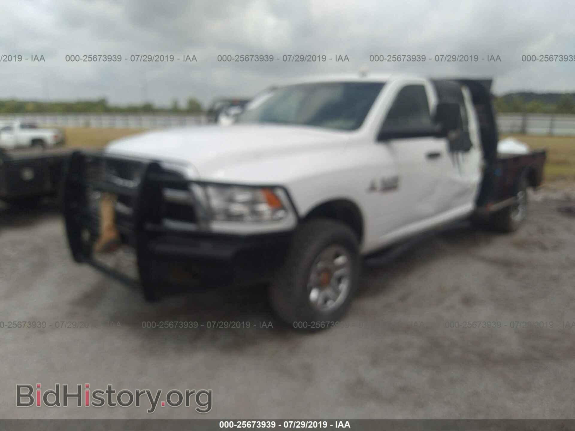 2017 RAM 2500 - VIN: 3C6UR5HL9HG758226 - Photo 2