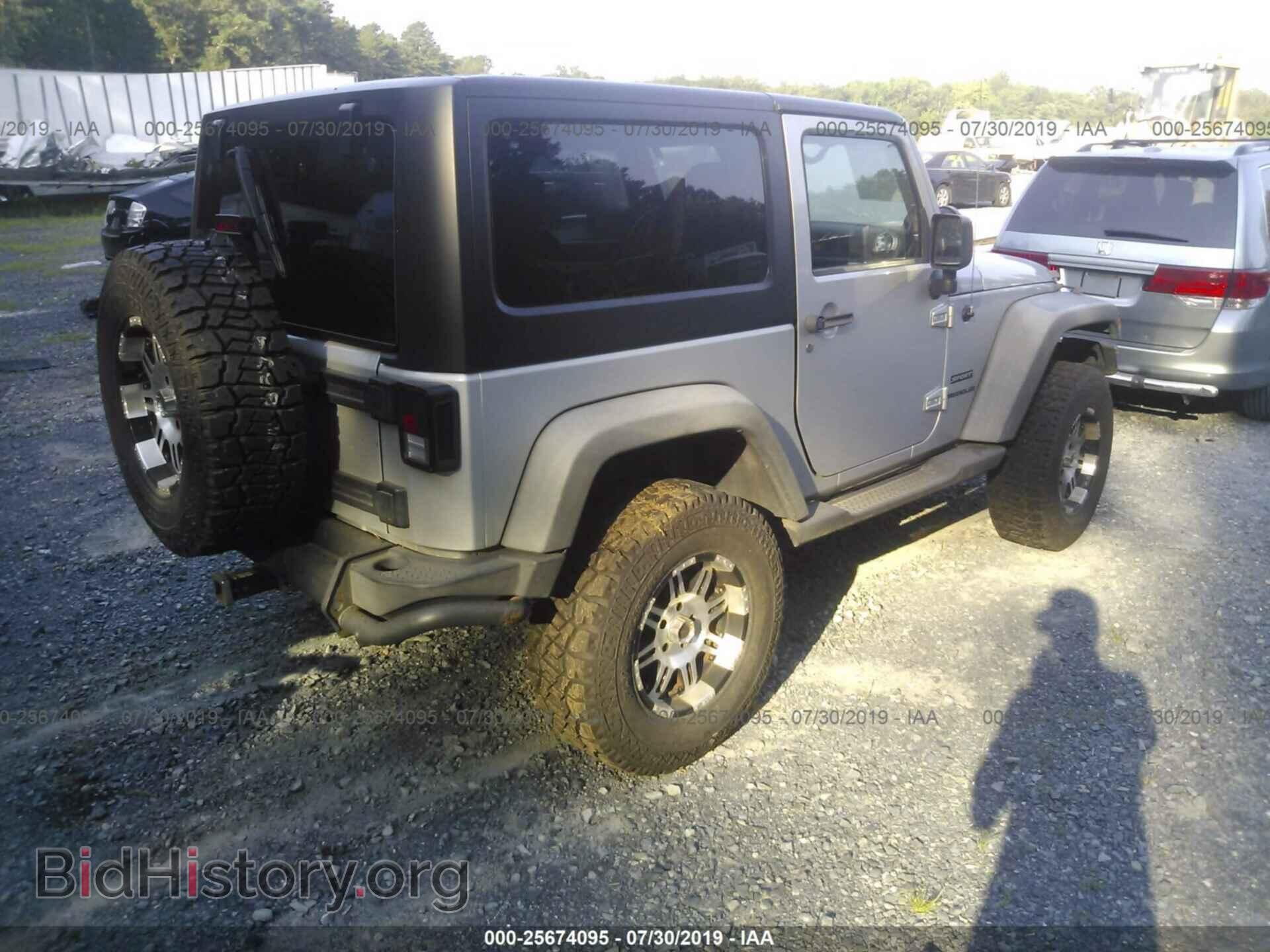 2011 JEEP WRANGLER - VIN: 1J4AA2D14BL596094 - Фото 4
