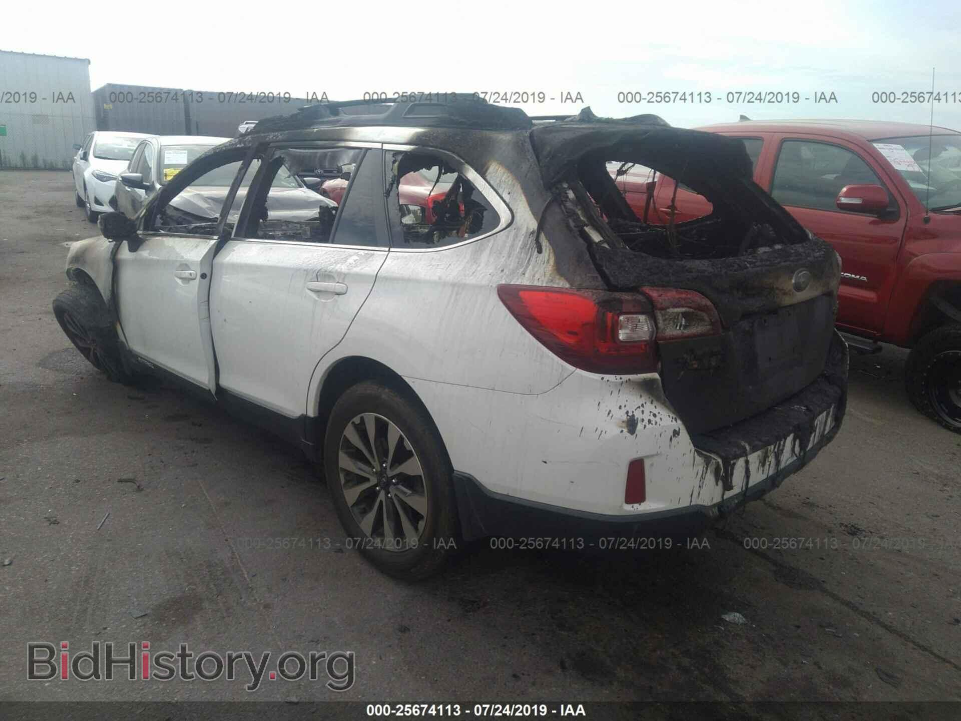 2017 SUBARU OUTBACK - VIN: 4S4BSAKC8H3239897 - Фото 3