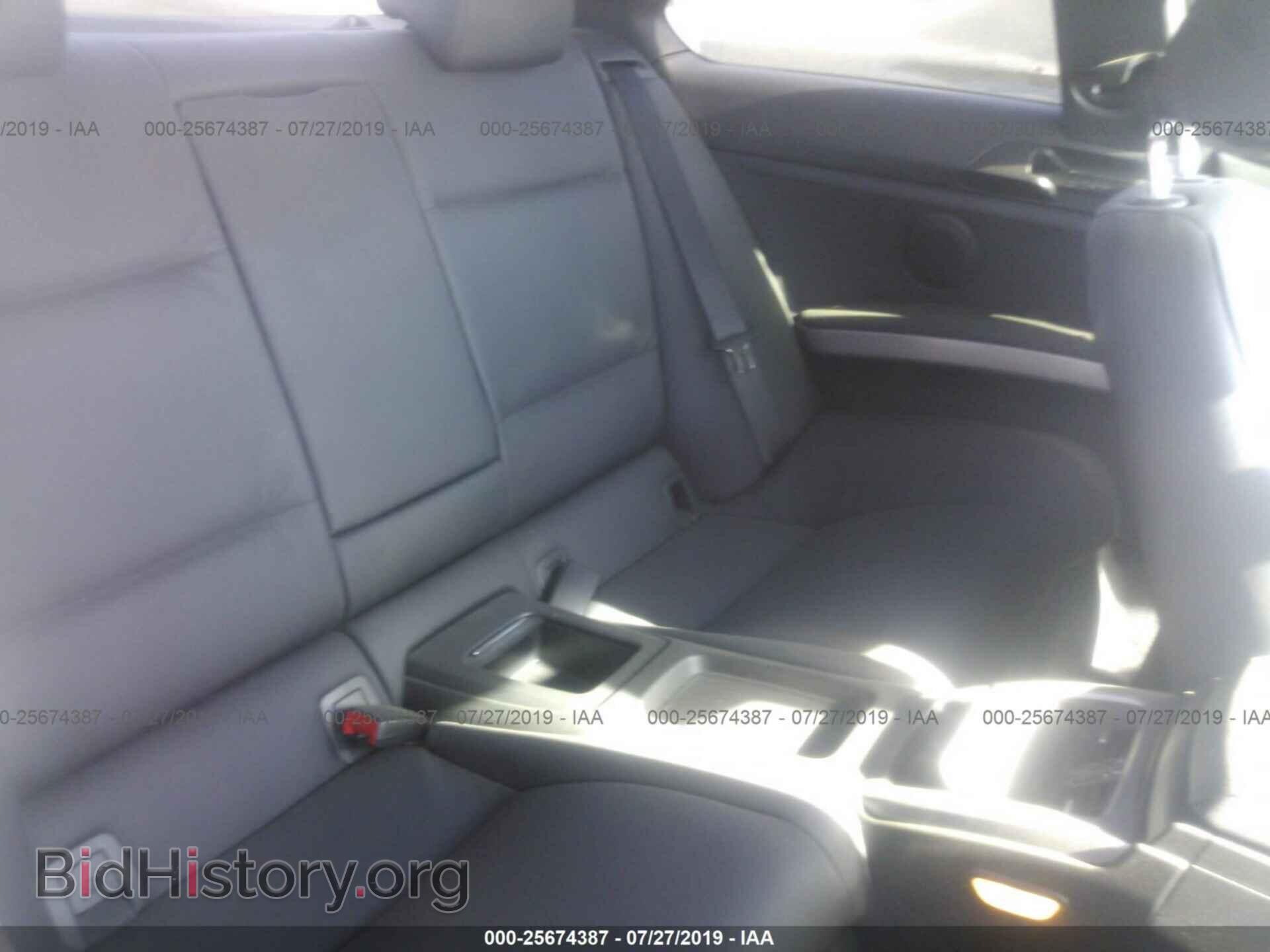 2012 BMW 335 - VIN: WBAKG7C51CE802324 - Фото 8