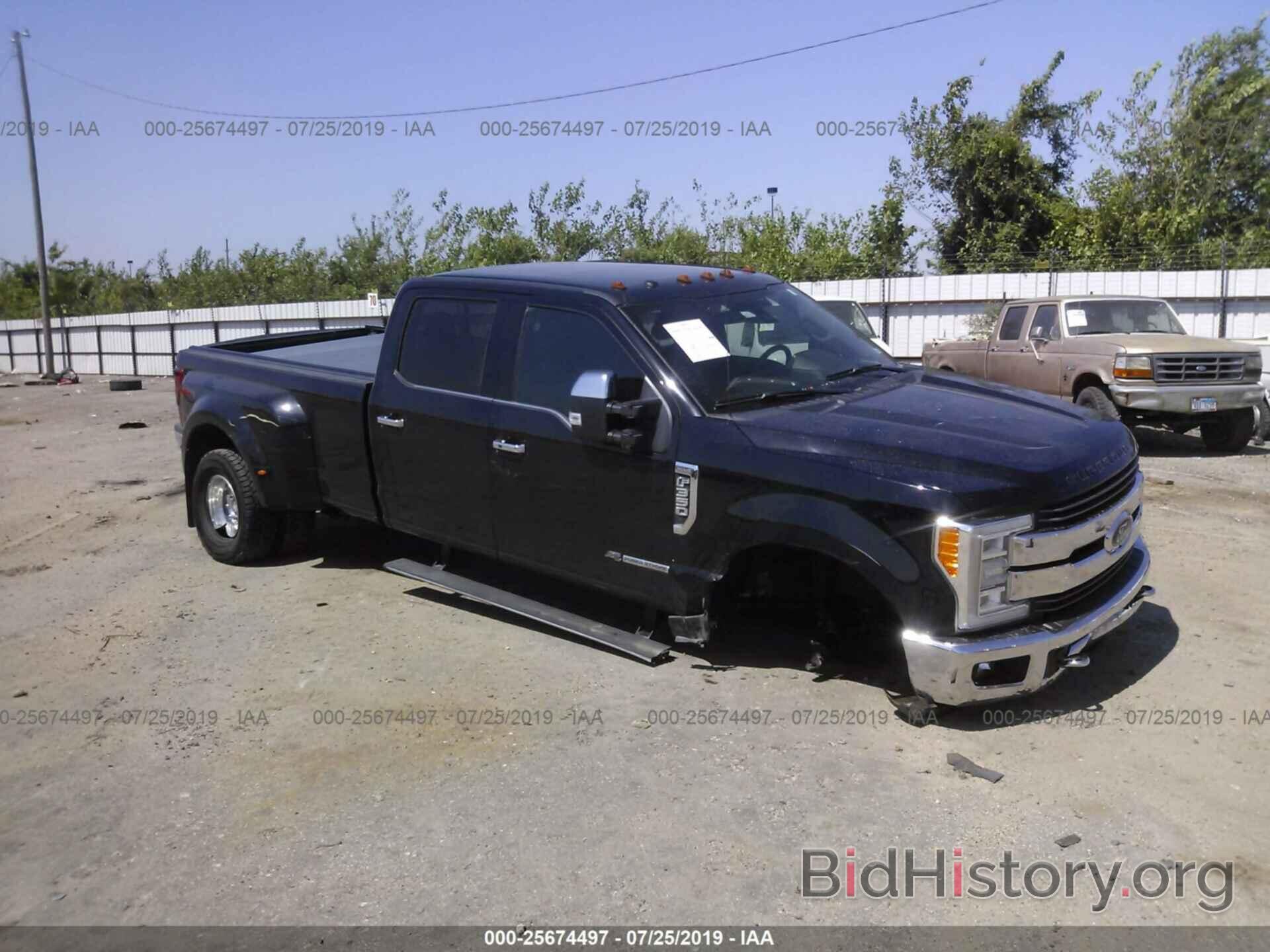 Photo 1FT8W3DT0JEB18304 - FORD F350 2018