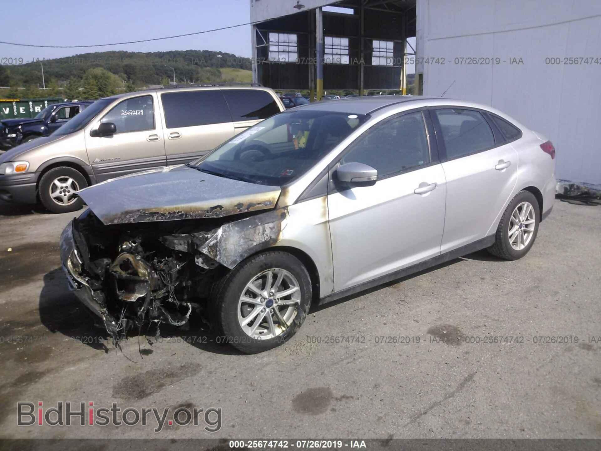 2017 FORD FOCUS - VIN: 1FADP3F29HL220888 - Фото 2