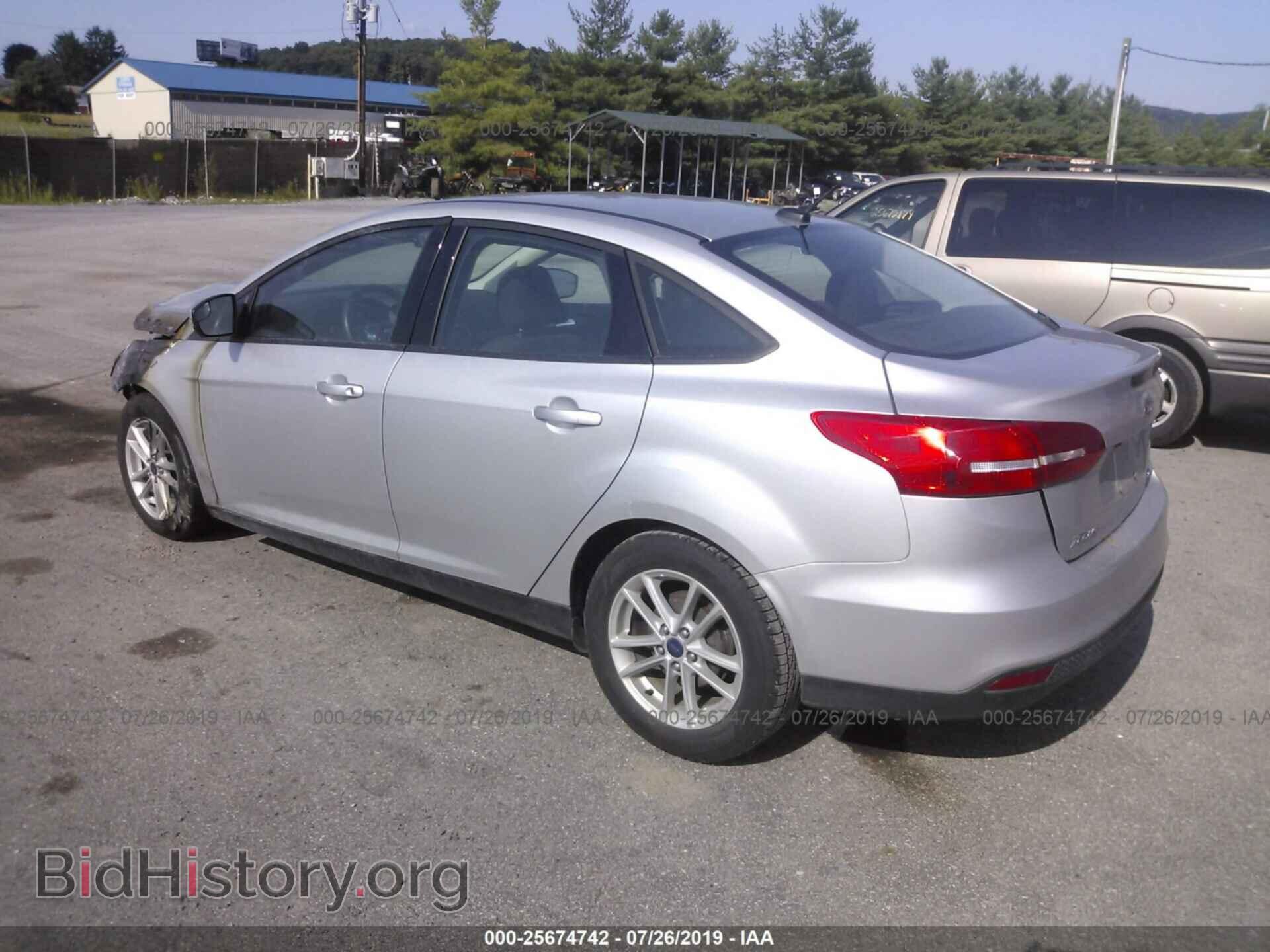 2017 FORD FOCUS - VIN: 1FADP3F29HL220888 - Фото 3