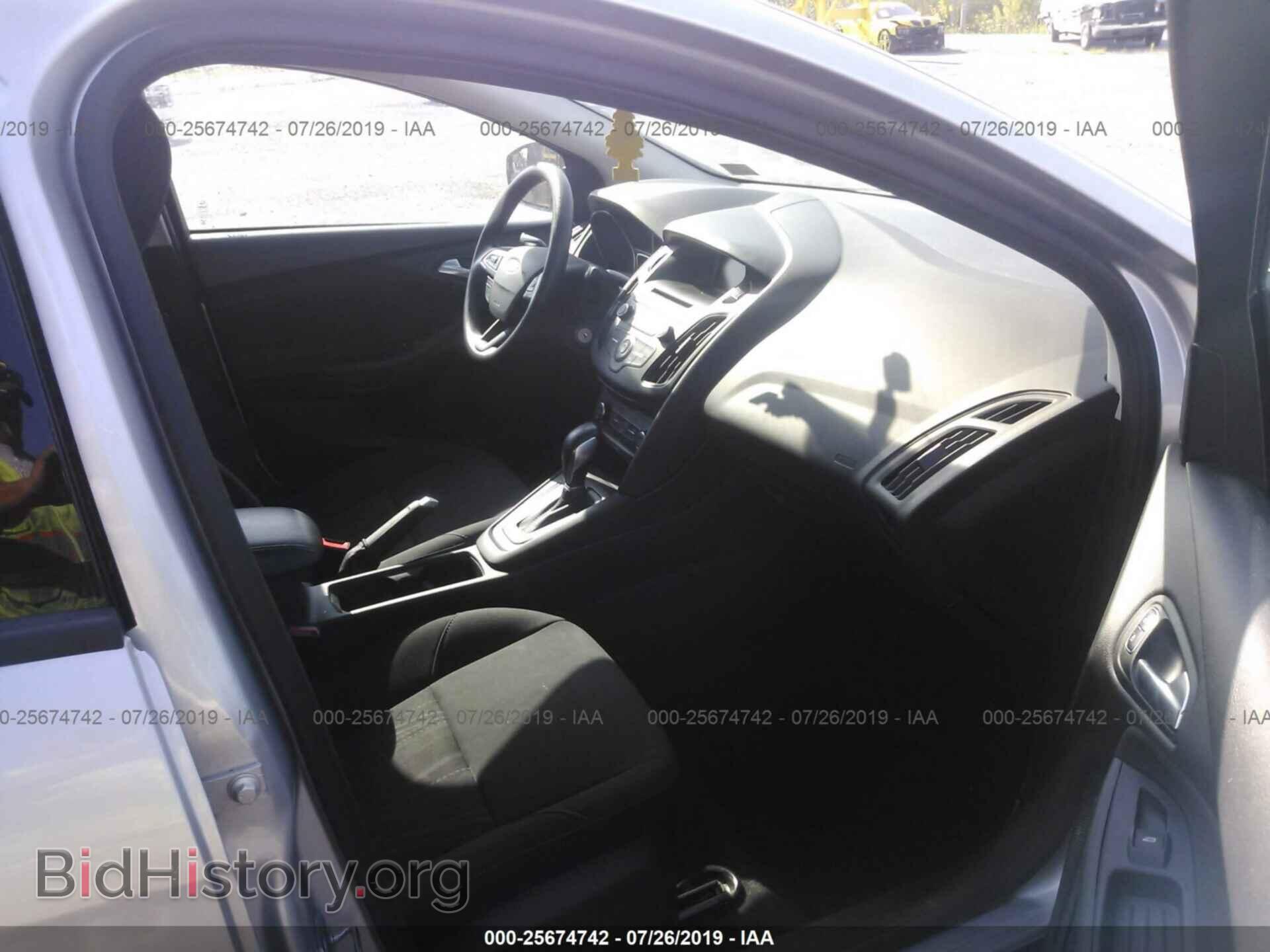 2017 FORD FOCUS - VIN: 1FADP3F29HL220888 - Фото 5
