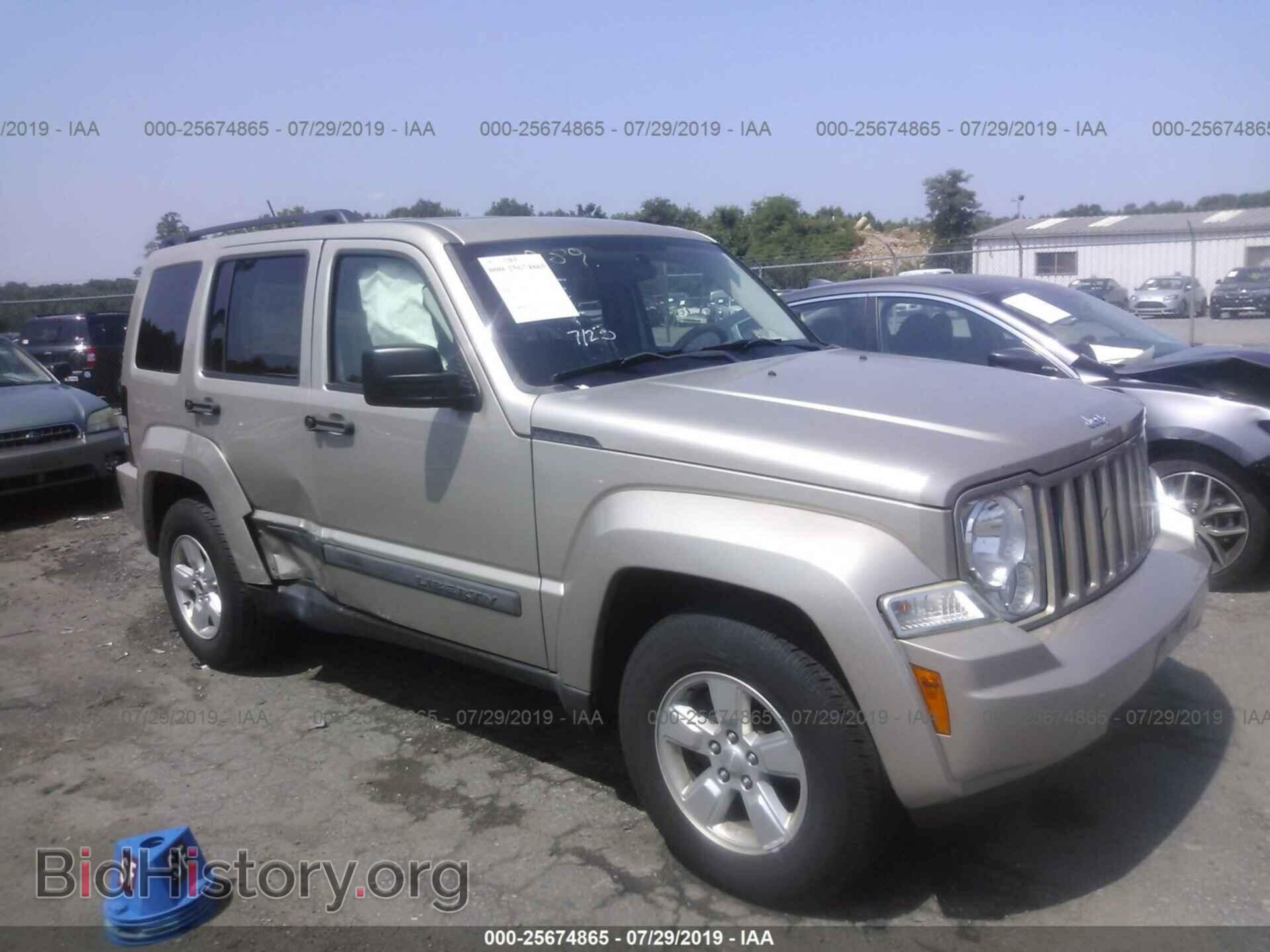 Photo 1J4PN2GK9BW564582 - JEEP LIBERTY 2011