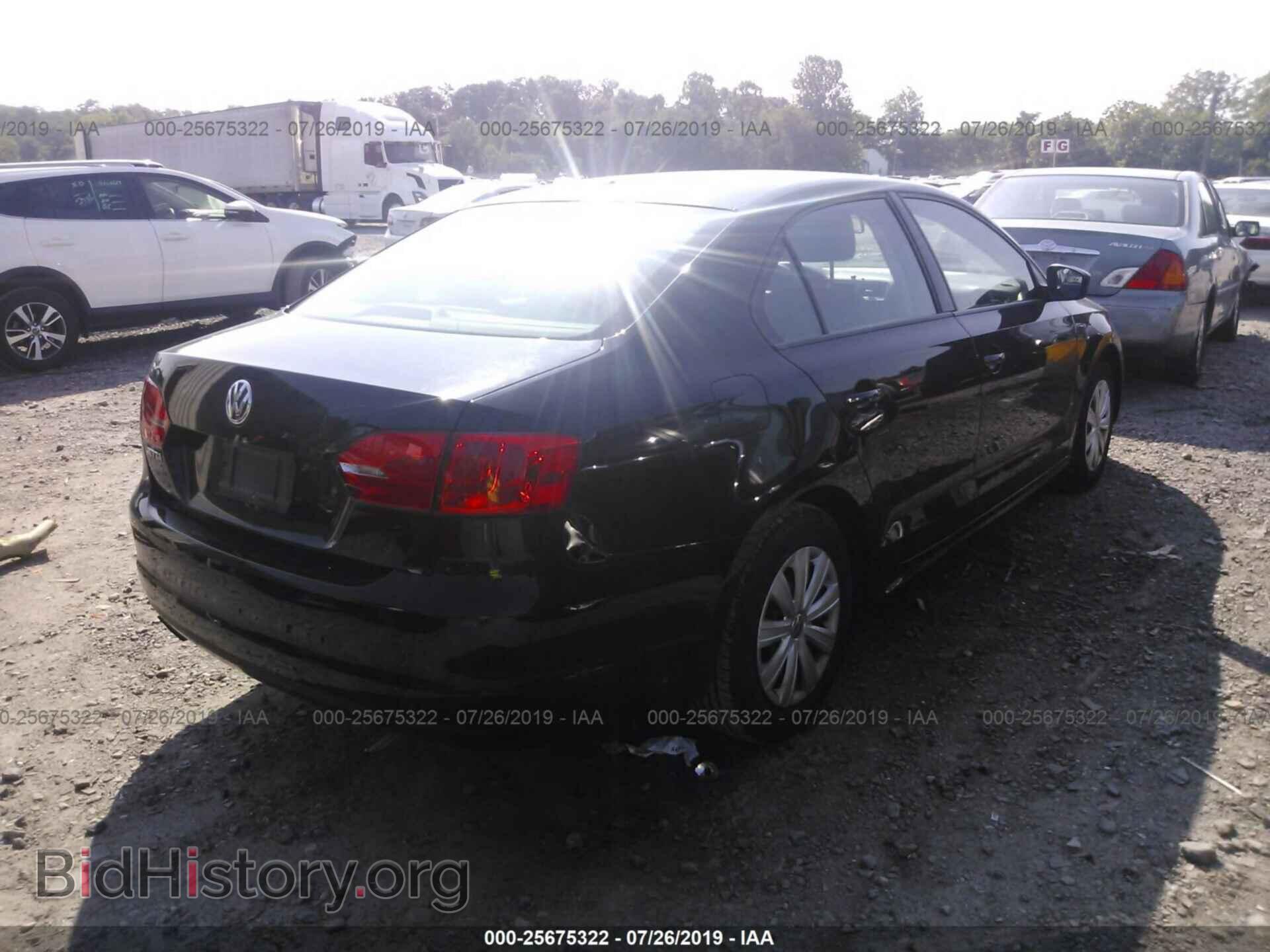 2014 VOLKSWAGEN JETTA - VIN: 3VW2K7AJ8EM383464 - Photo 4