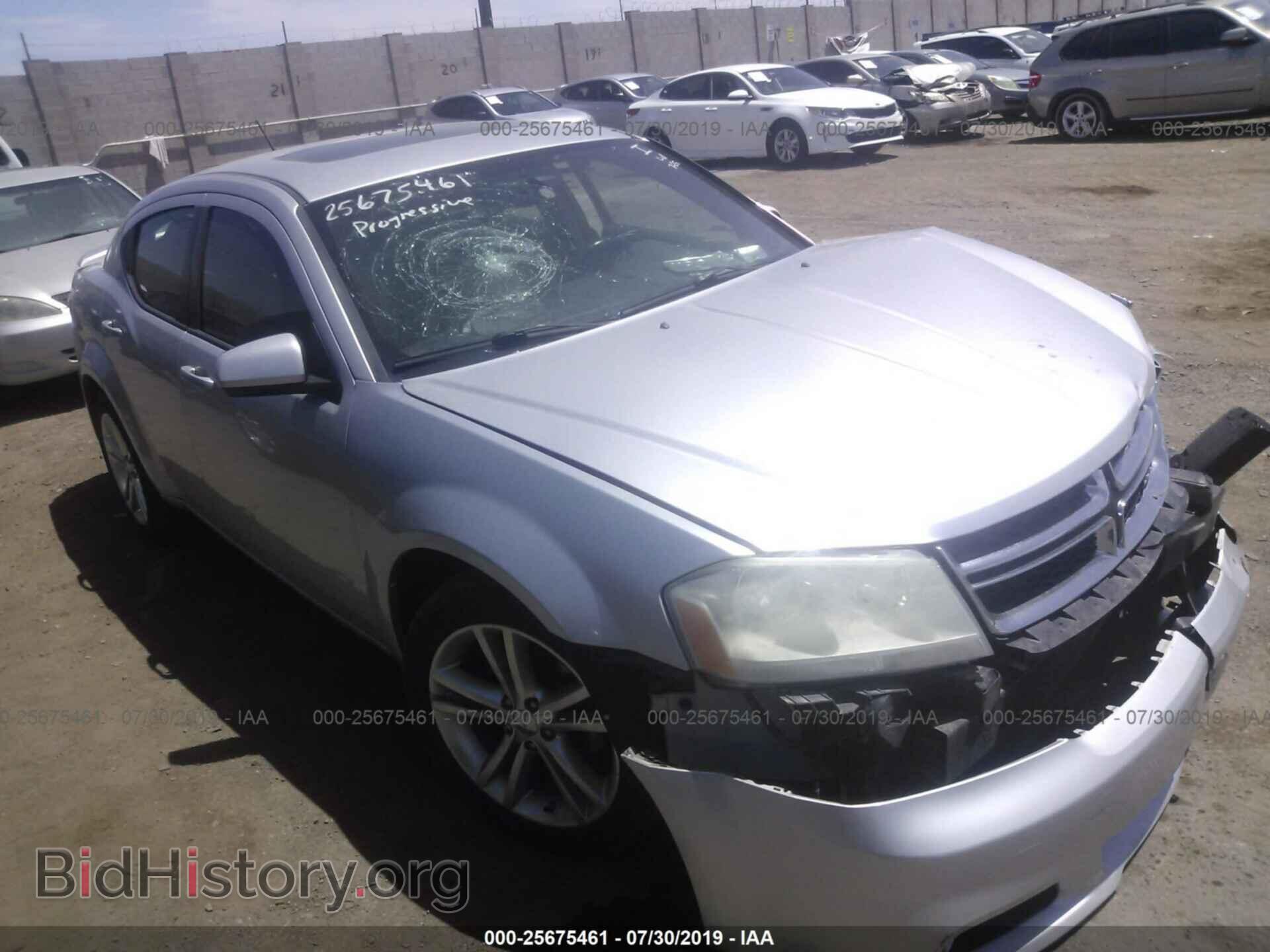 Фотография 1B3BD1FG5BN573667 - DODGE AVENGER 2011
