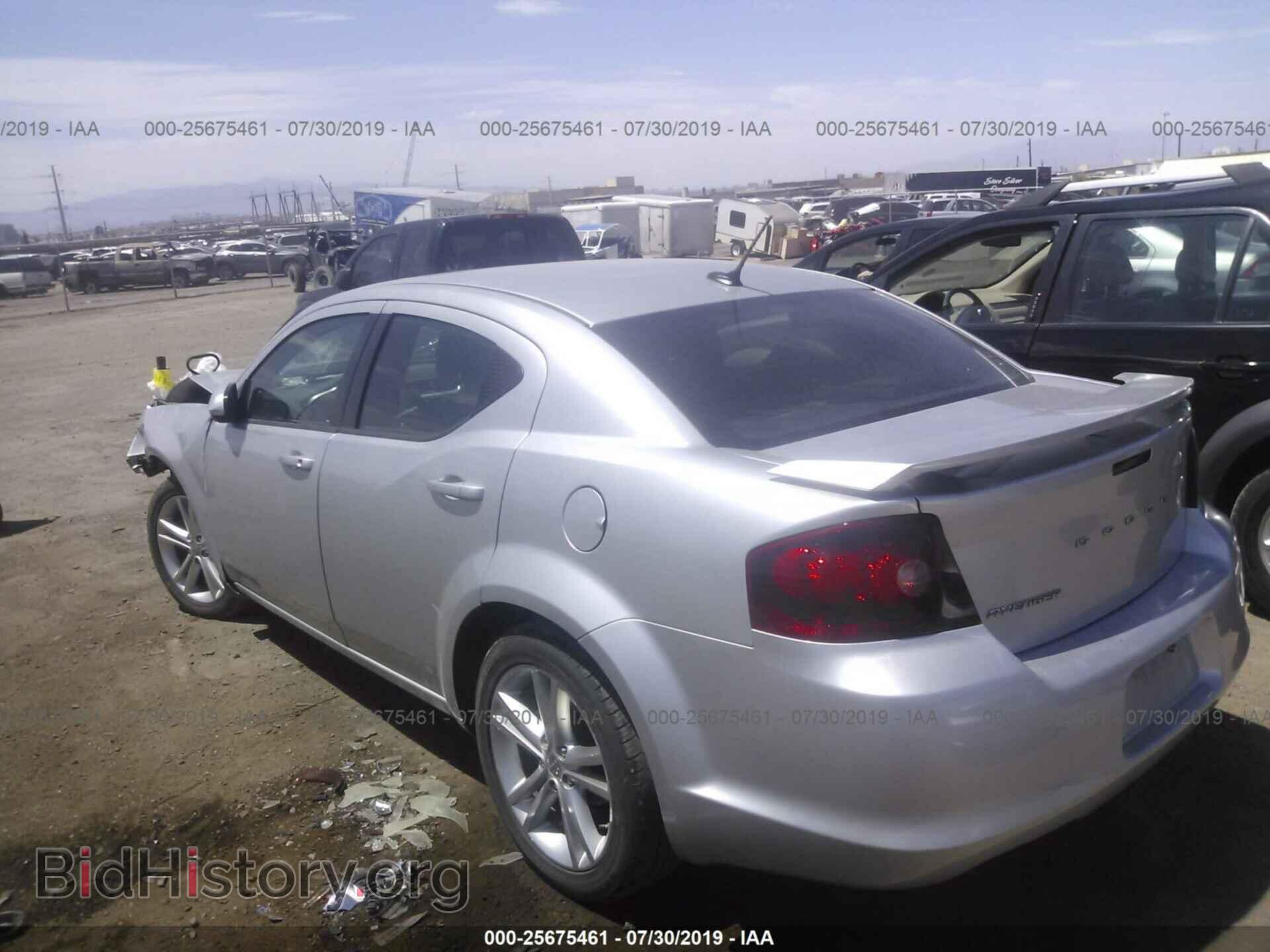 2011 DODGE AVENGER - VIN: 1B3BD1FG5BN573667 - Фото 3