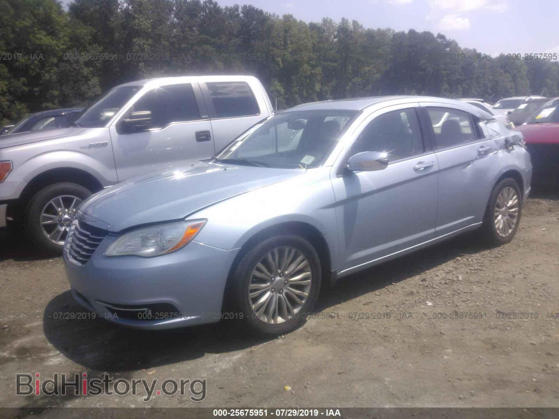 2012 CHRYSLER 200 - VIN: 1C3CCBCB8CN142668 - Photo 2
