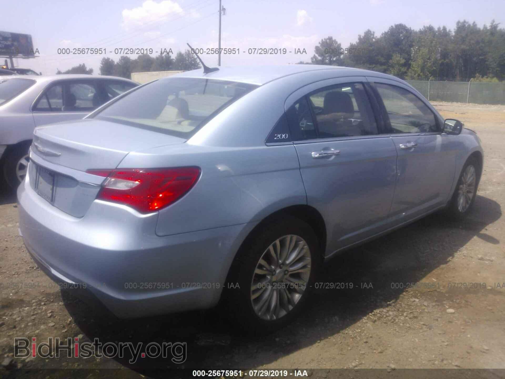 2012 CHRYSLER 200 - VIN: 1C3CCBCB8CN142668 - Photo 4