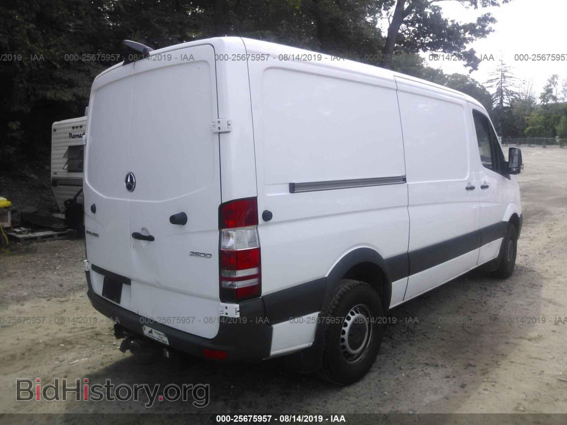 2017 MERCEDES-BENZ SPRINTER - VIN: WD3PE7CD2HP562759 - Фото 4