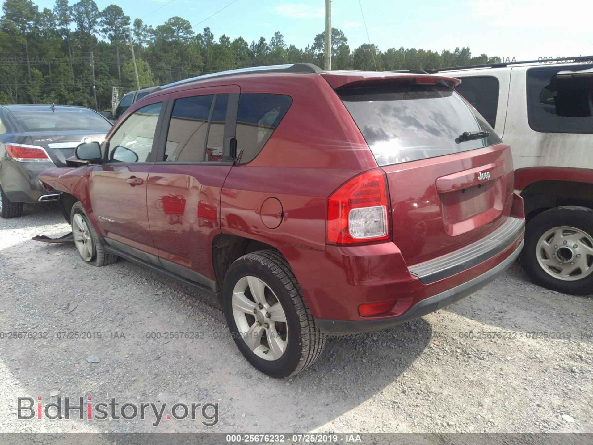 2011 JEEP COMPASS - VIN: 1J4NT1FA9BD139164 - Photo 3