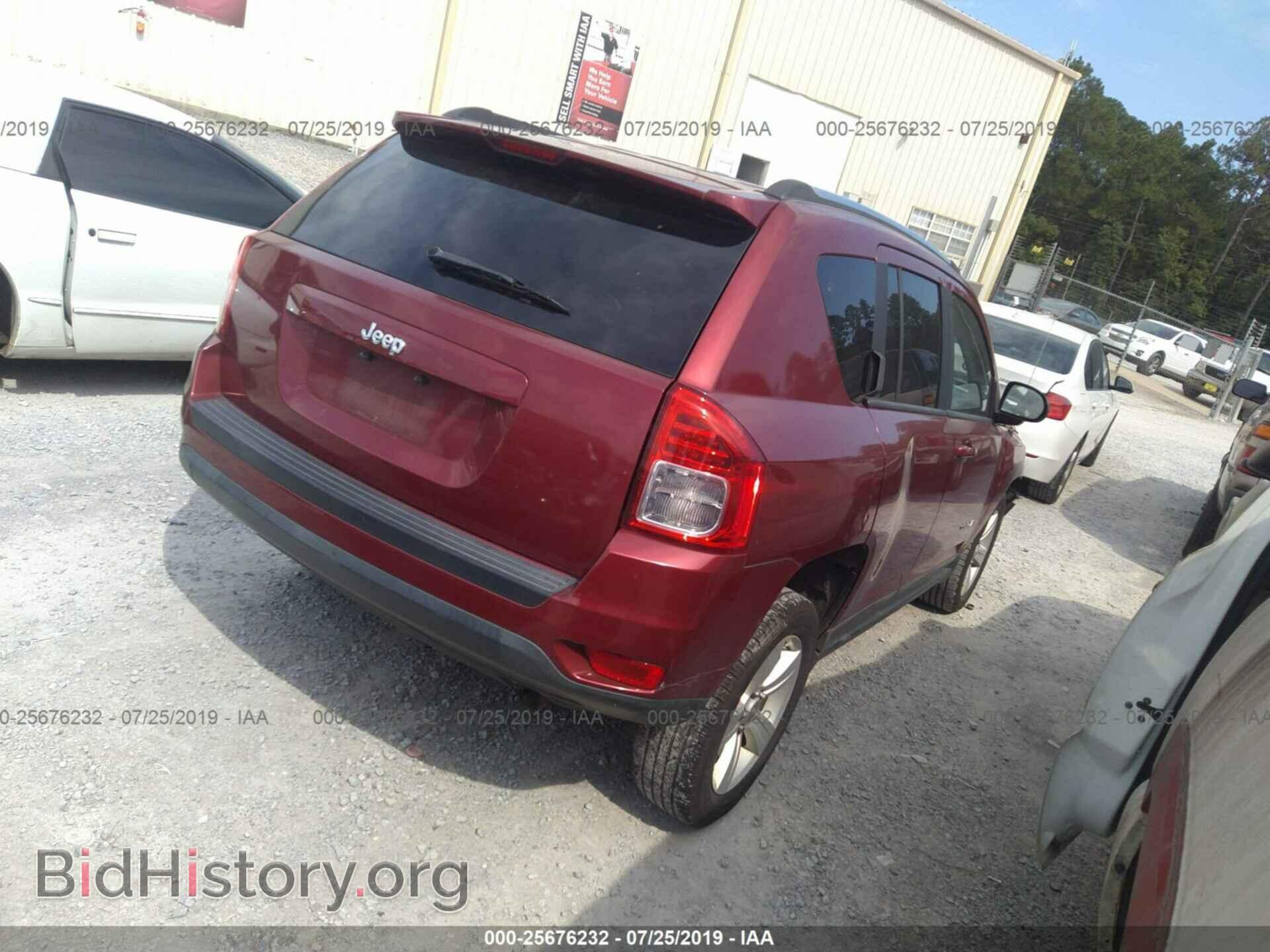 2011 JEEP COMPASS - VIN: 1J4NT1FA9BD139164 - Photo 4