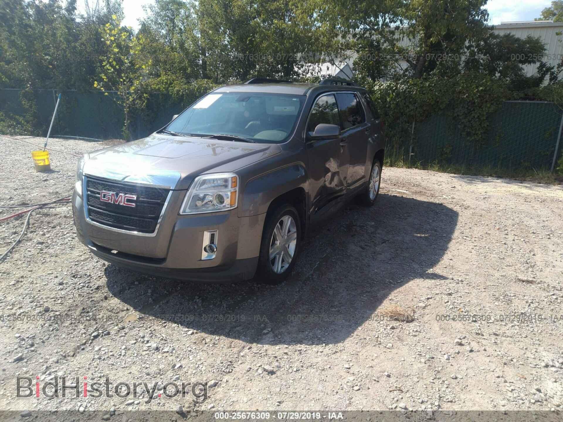 2011 GMC TERRAIN - VIN: 2CTALUEC9B6471956 - Фото 2