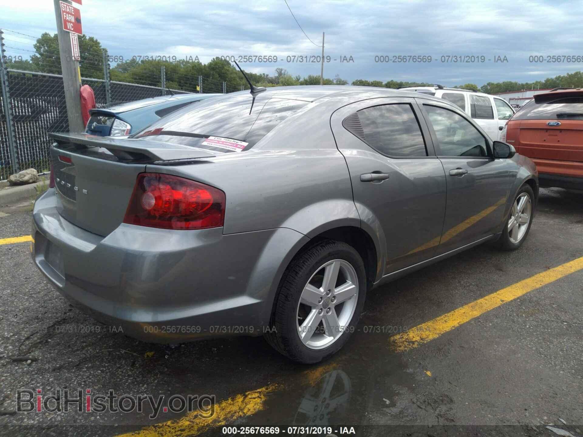 2011 DODGE AVENGER - VIN: 1B3BD1FB1BN577980 - Фото 4