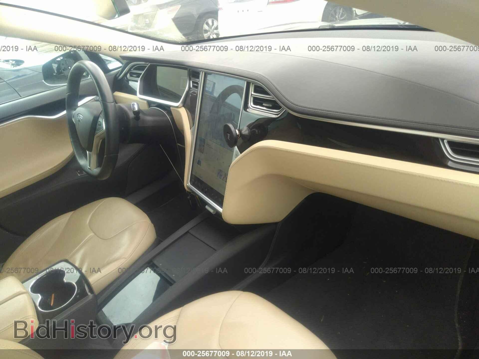 2013 TESLA MODEL S - VIN: 5YJSA1CGXDFP12818 - Photo 5