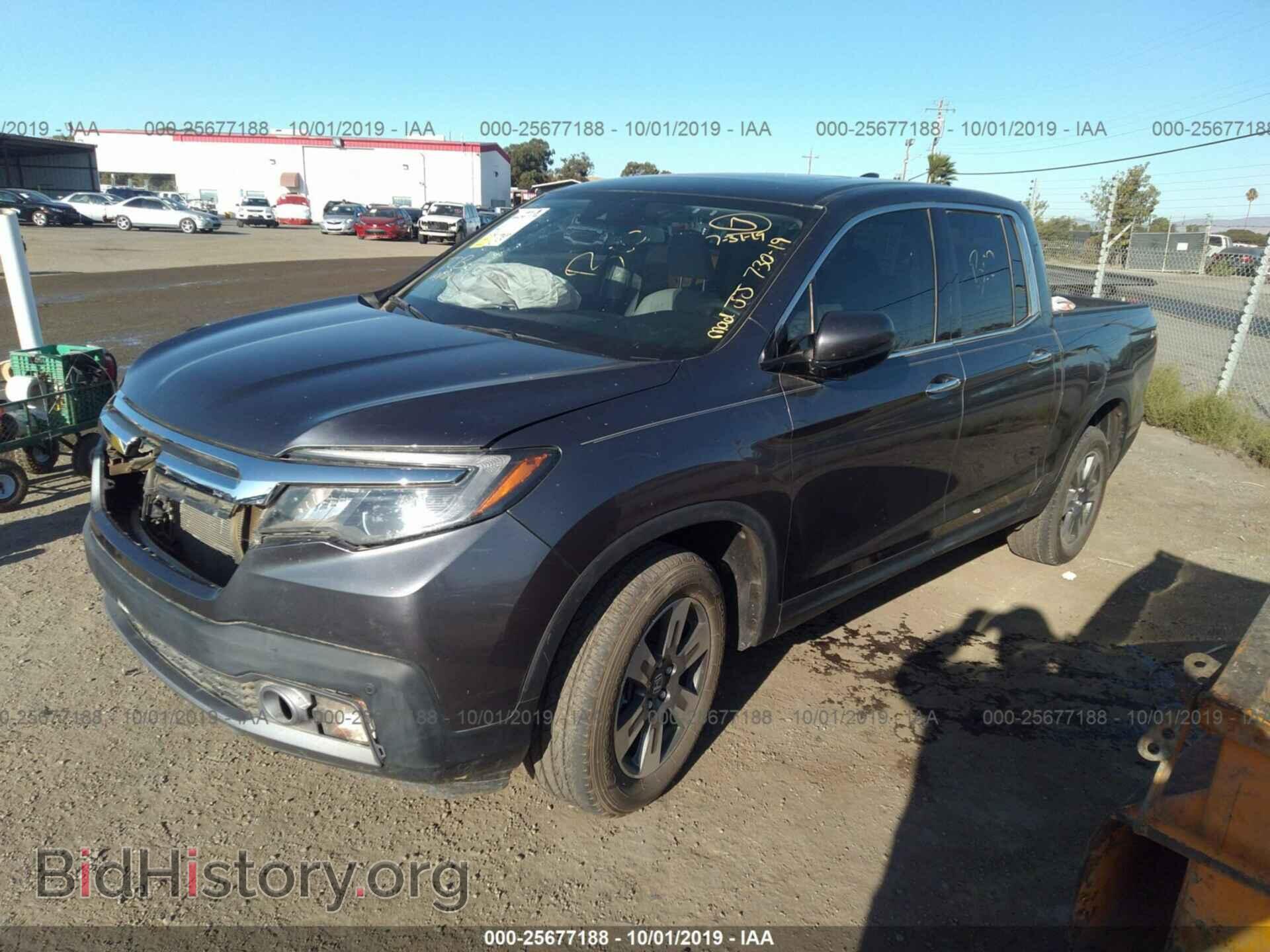 2017 HONDA RIDGELINE - VIN: 5FPYK3F72HB038417 - Фото 2