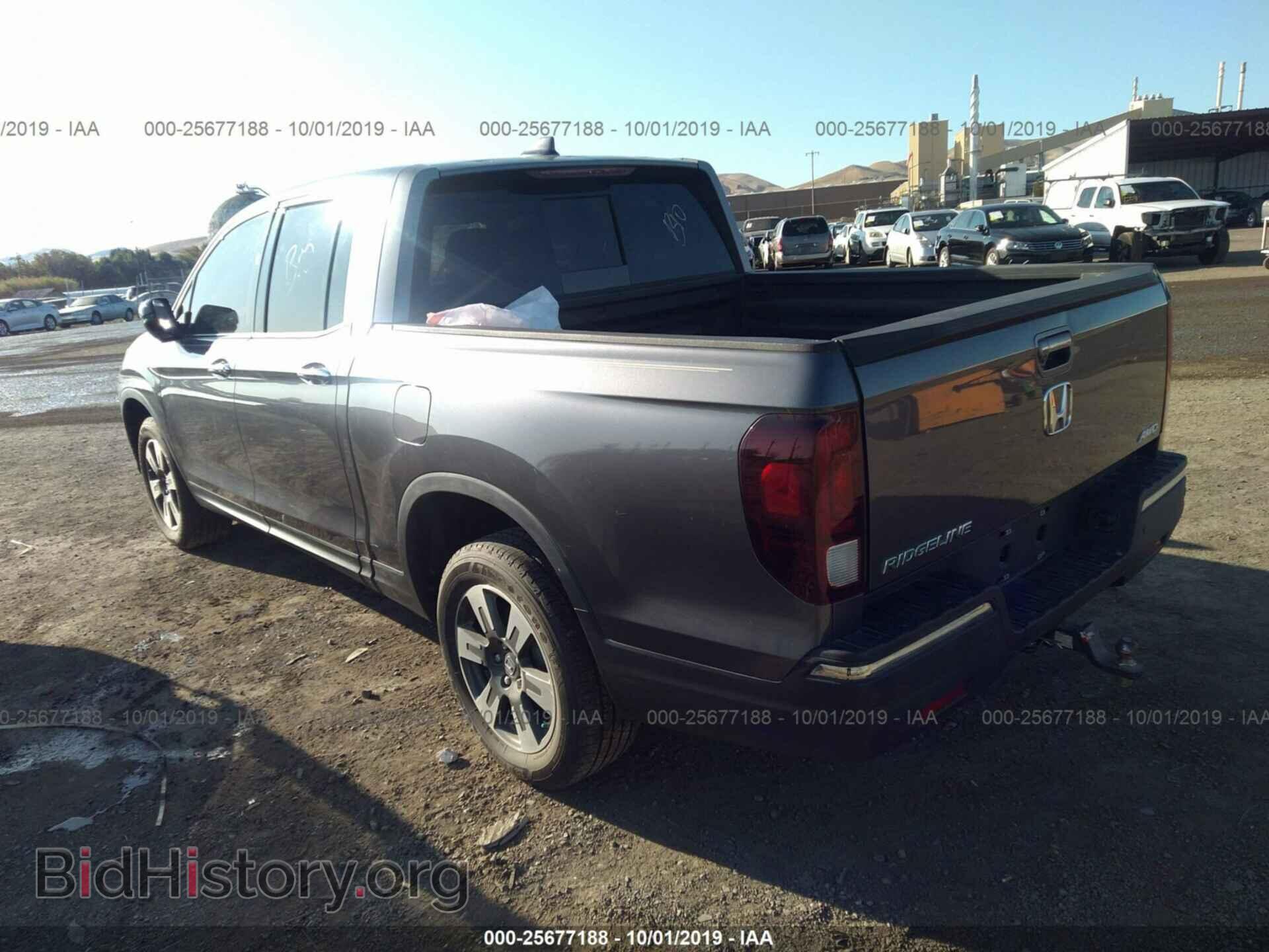 2017 HONDA RIDGELINE - VIN: 5FPYK3F72HB038417 - Фото 3