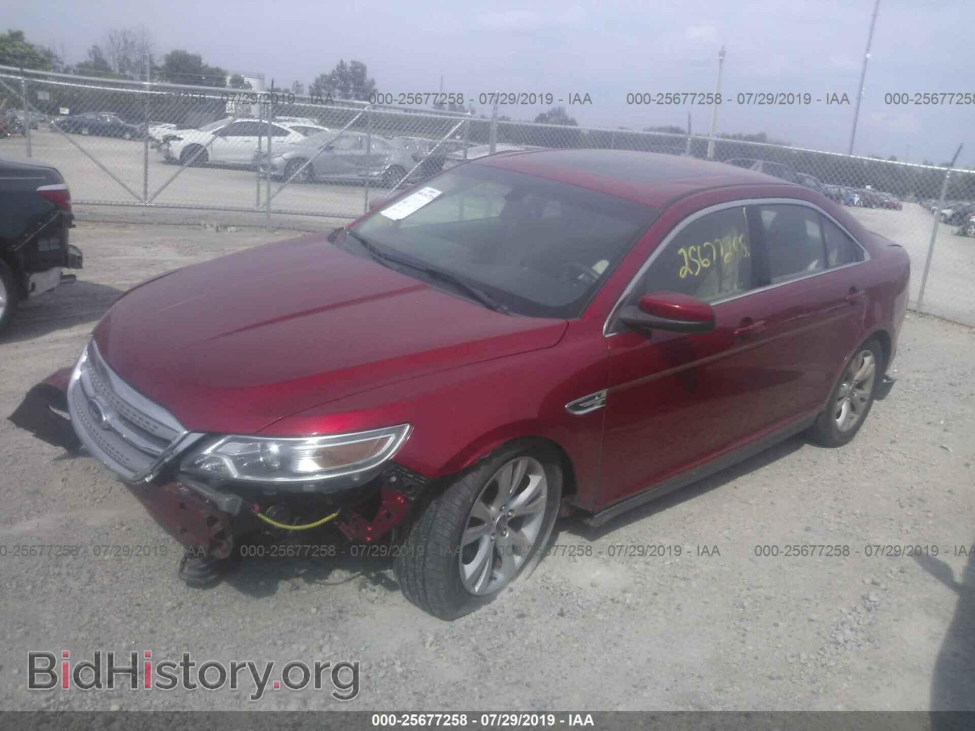 2011 FORD TAURUS - VIN: 1FAHP2EW6BG157720 - Фото 2