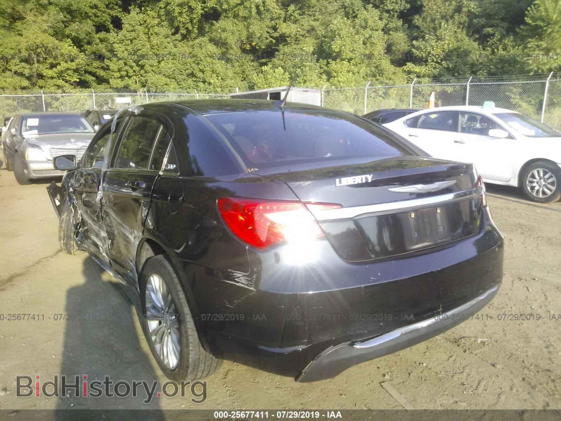 2012 CHRYSLER 200 - VIN: 1C3CCBAB0CN155420 - Photo 3