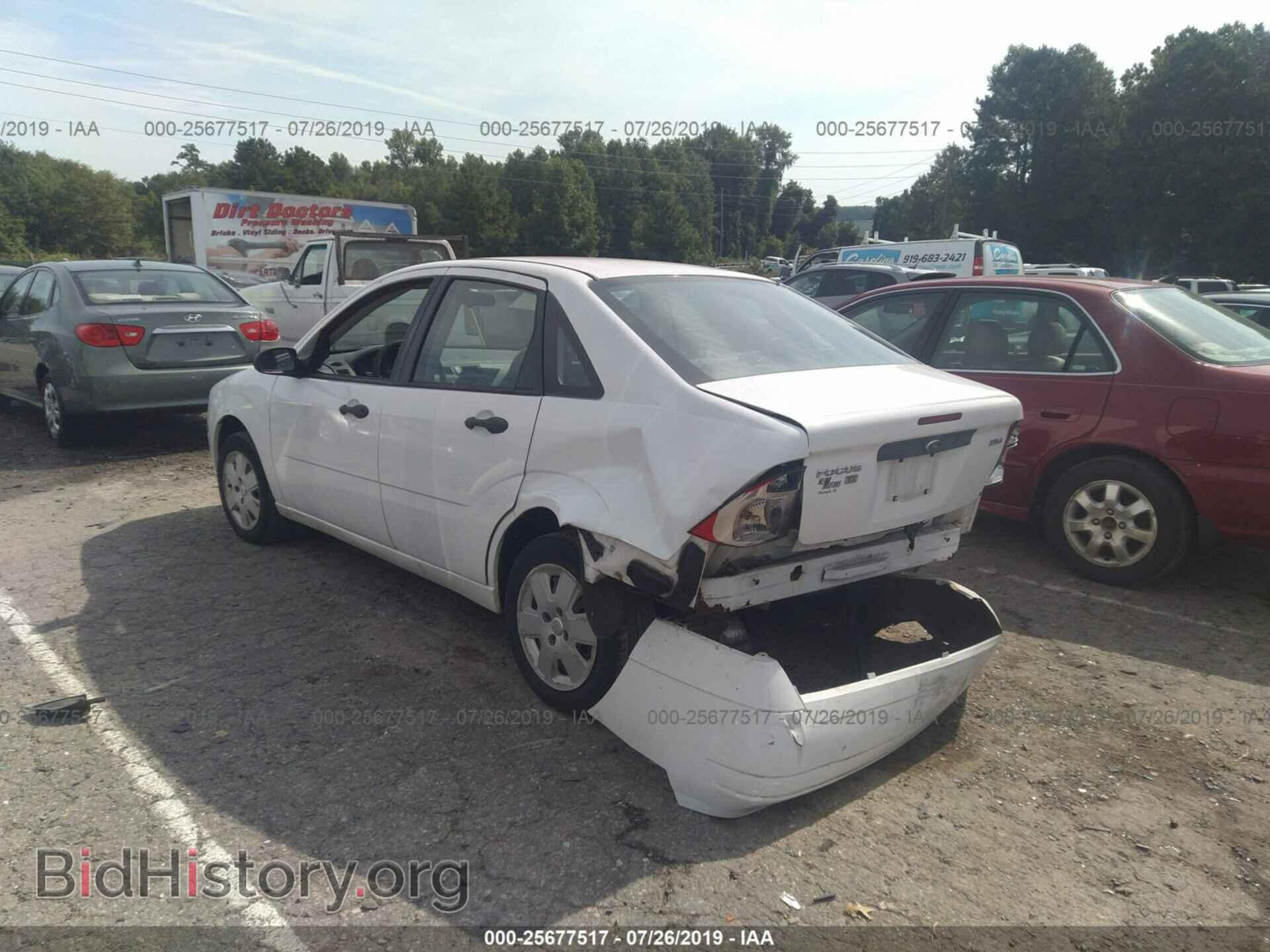 2006 FORD FOCUS - VIN: 1FAFP34N26W238151 - Фото 3