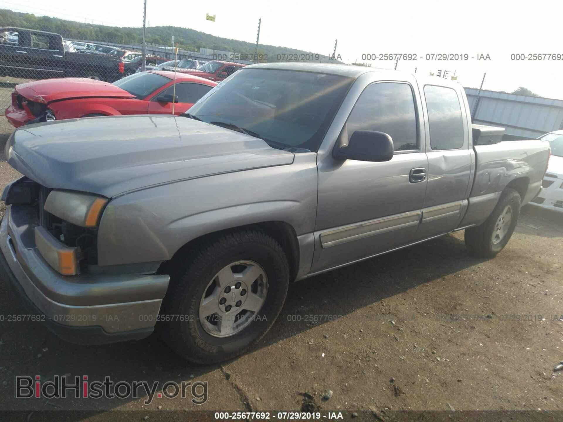 2006 CHEVROLET SILVERADO - VIN: 1GCEC19T26Z198570 - Фото 2