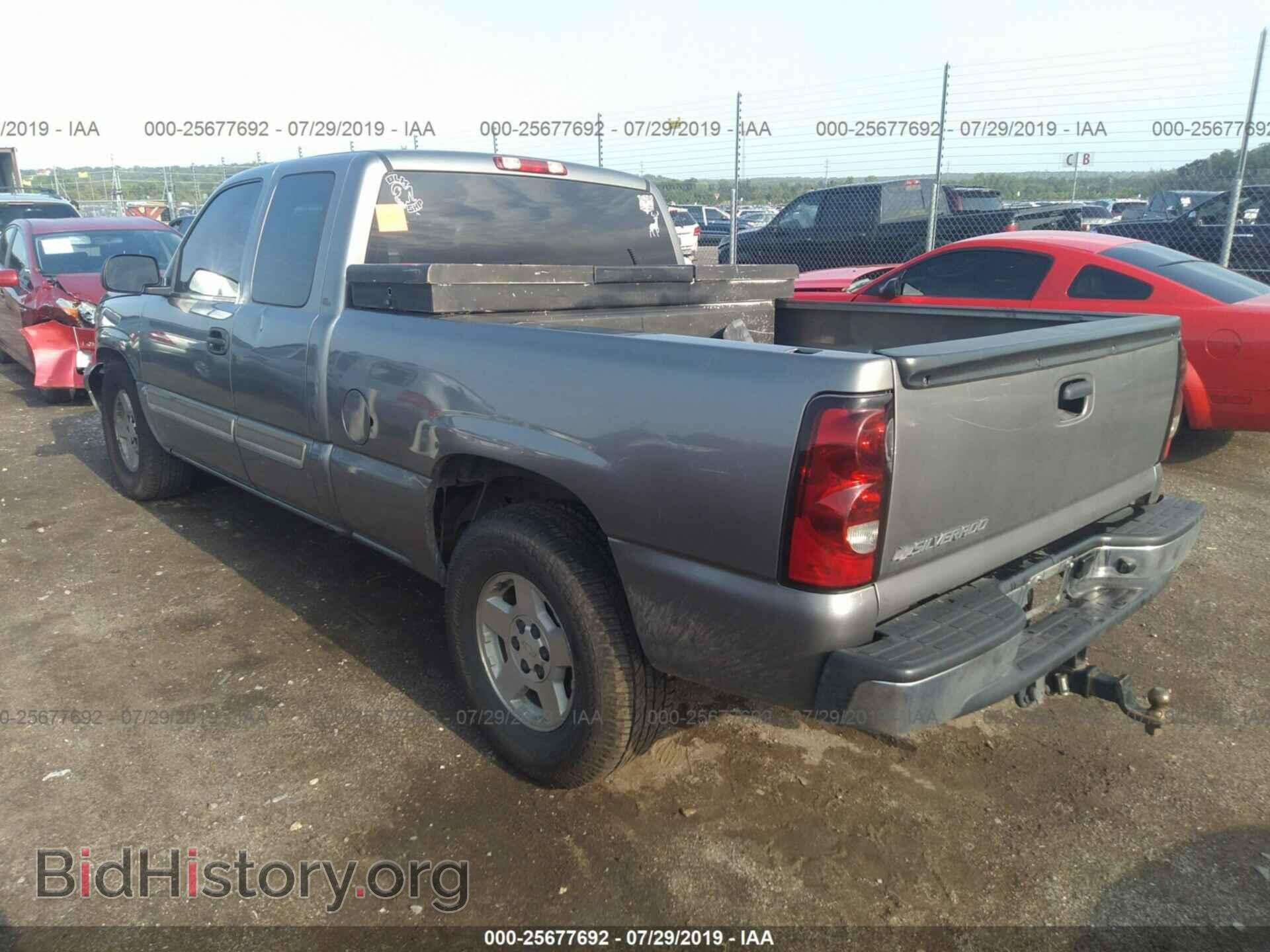 2006 CHEVROLET SILVERADO - VIN: 1GCEC19T26Z198570 - Фото 3