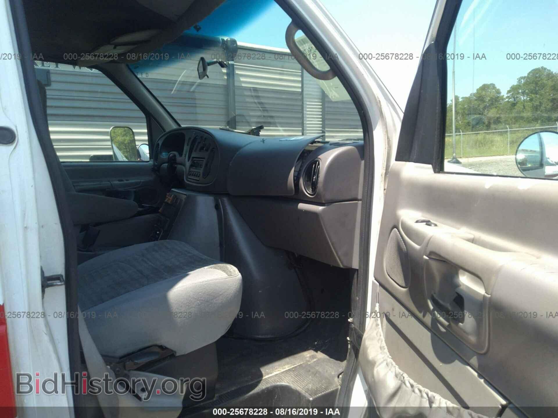2001 FORD ECONOLINE - VIN: 1FDSE35F71HB19705 - Фото 5
