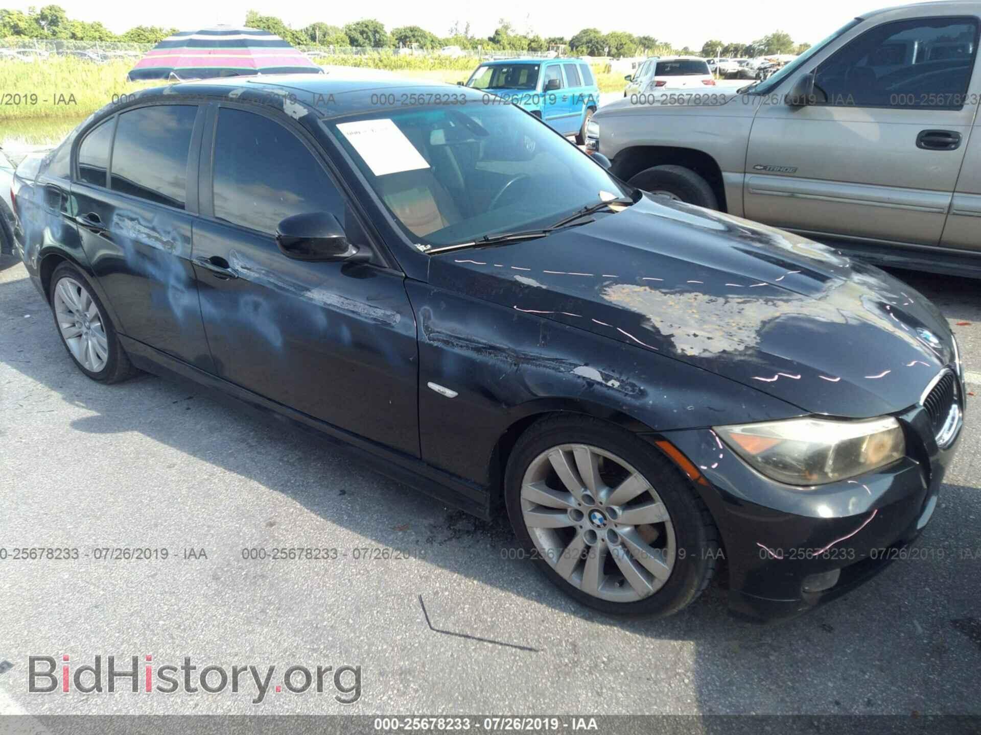 Photo WBAPH7C54BE675442 - BMW 328 2011