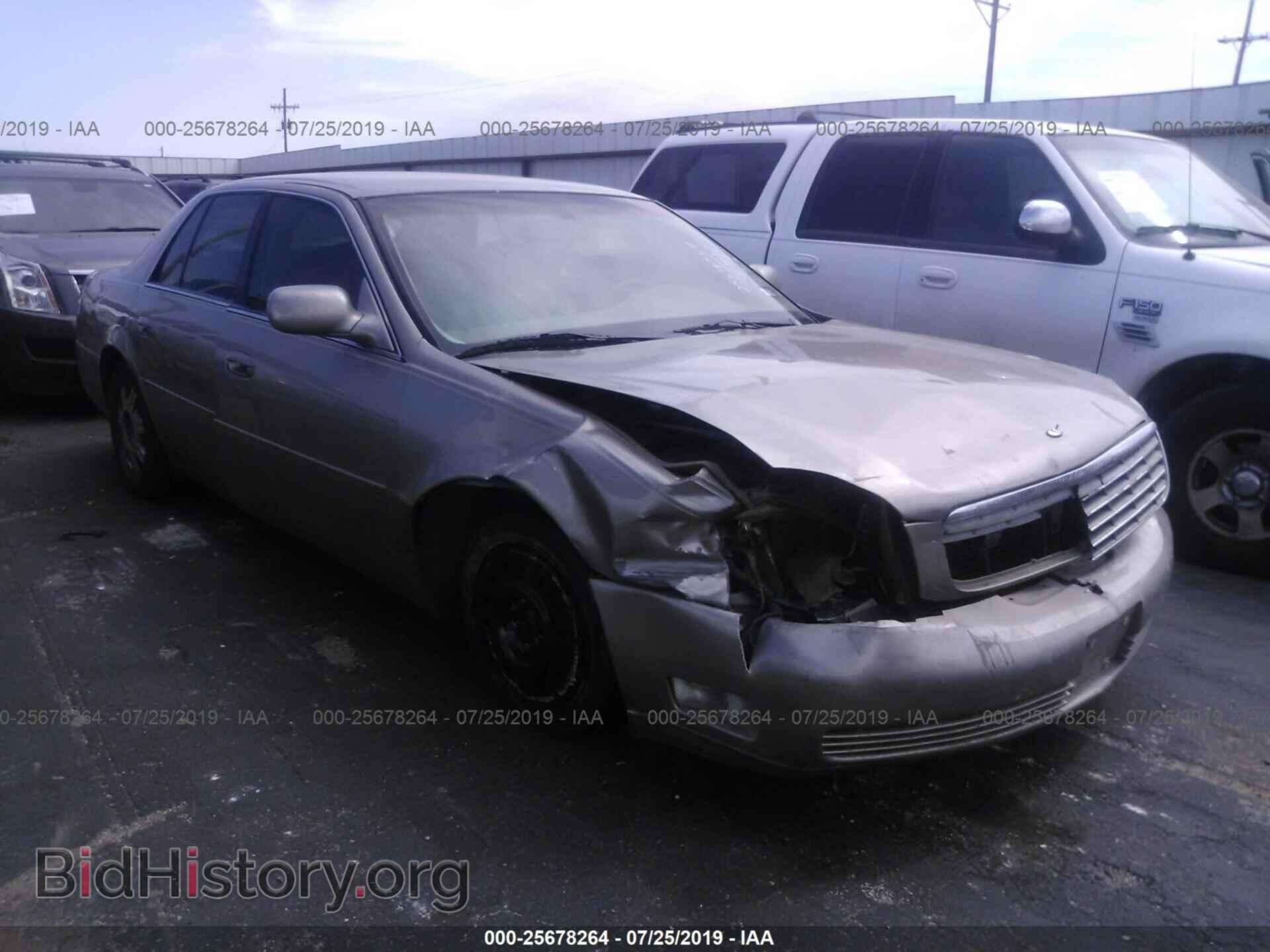 Photo 1G6KD54Y44U211343 - CADILLAC DEVILLE 2004