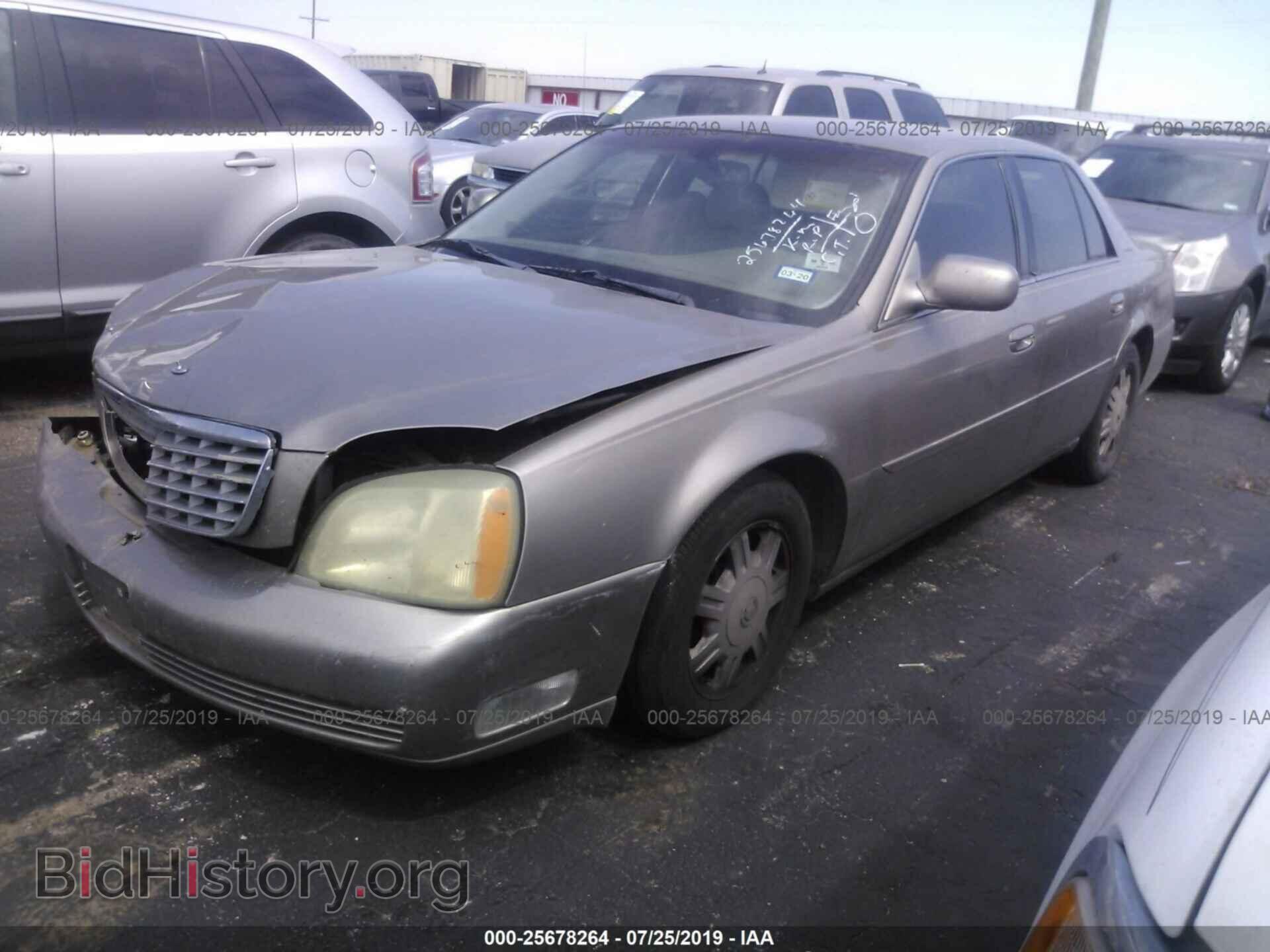2004 CADILLAC DEVILLE - VIN: 1G6KD54Y44U211343 - Photo 2