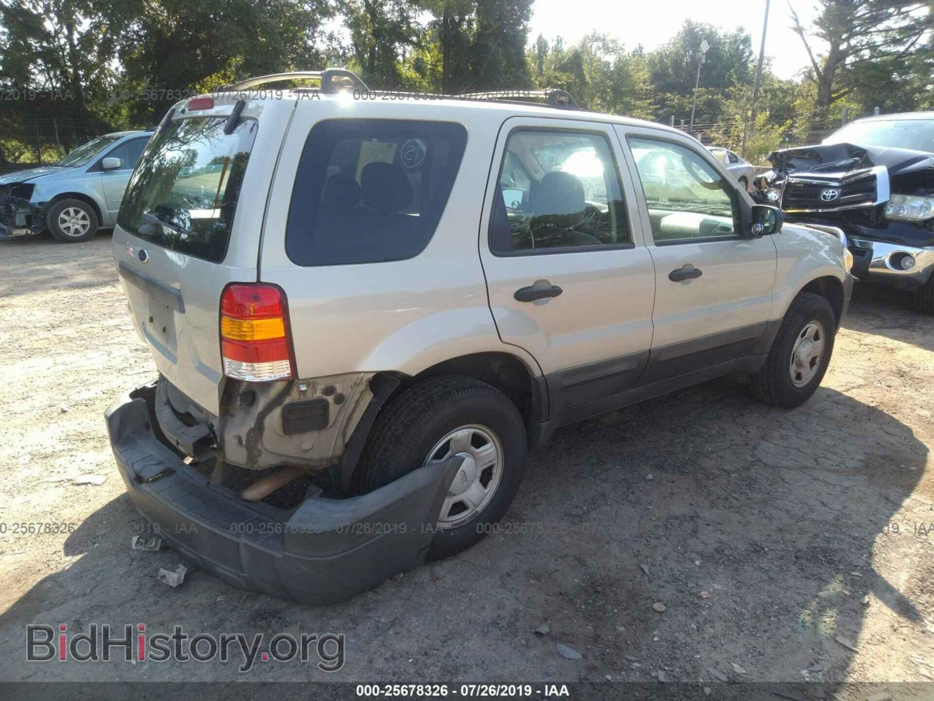 2005 FORD ESCAPE - VIN: 1FMCU02Z65KB32166 - Photo 4