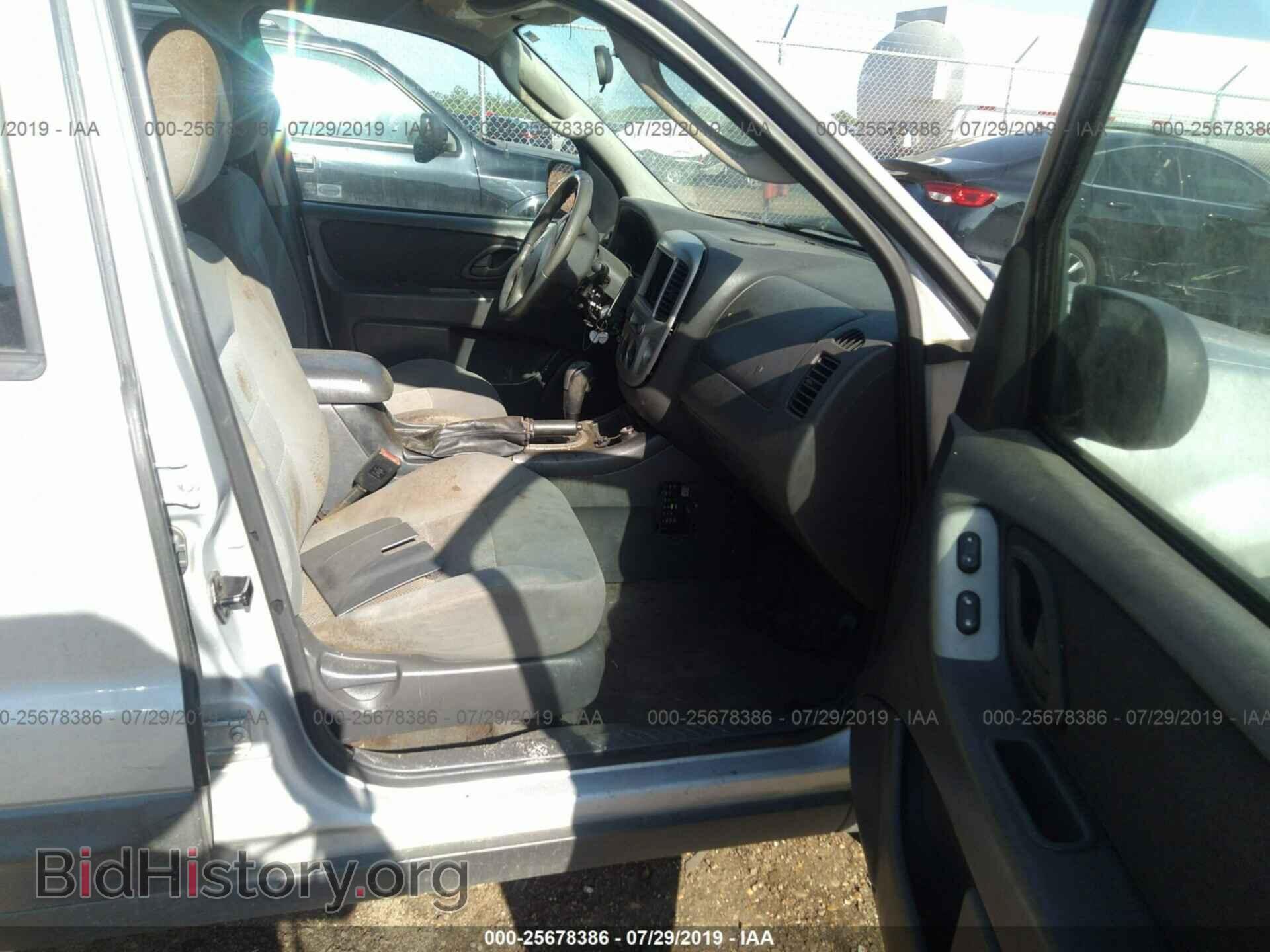 2005 FORD ESCAPE - VIN: 1FMYU93155KE08288 - Фото 5