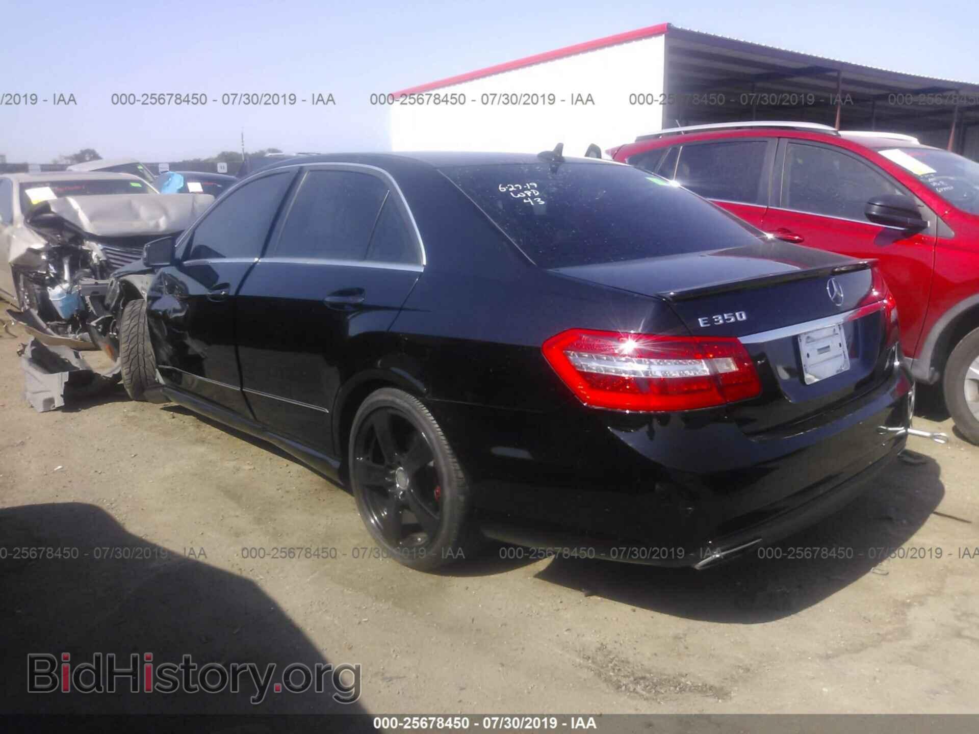2011 MERCEDES-BENZ E - VIN: WDDHF5GB0BA462275 - Фото 3