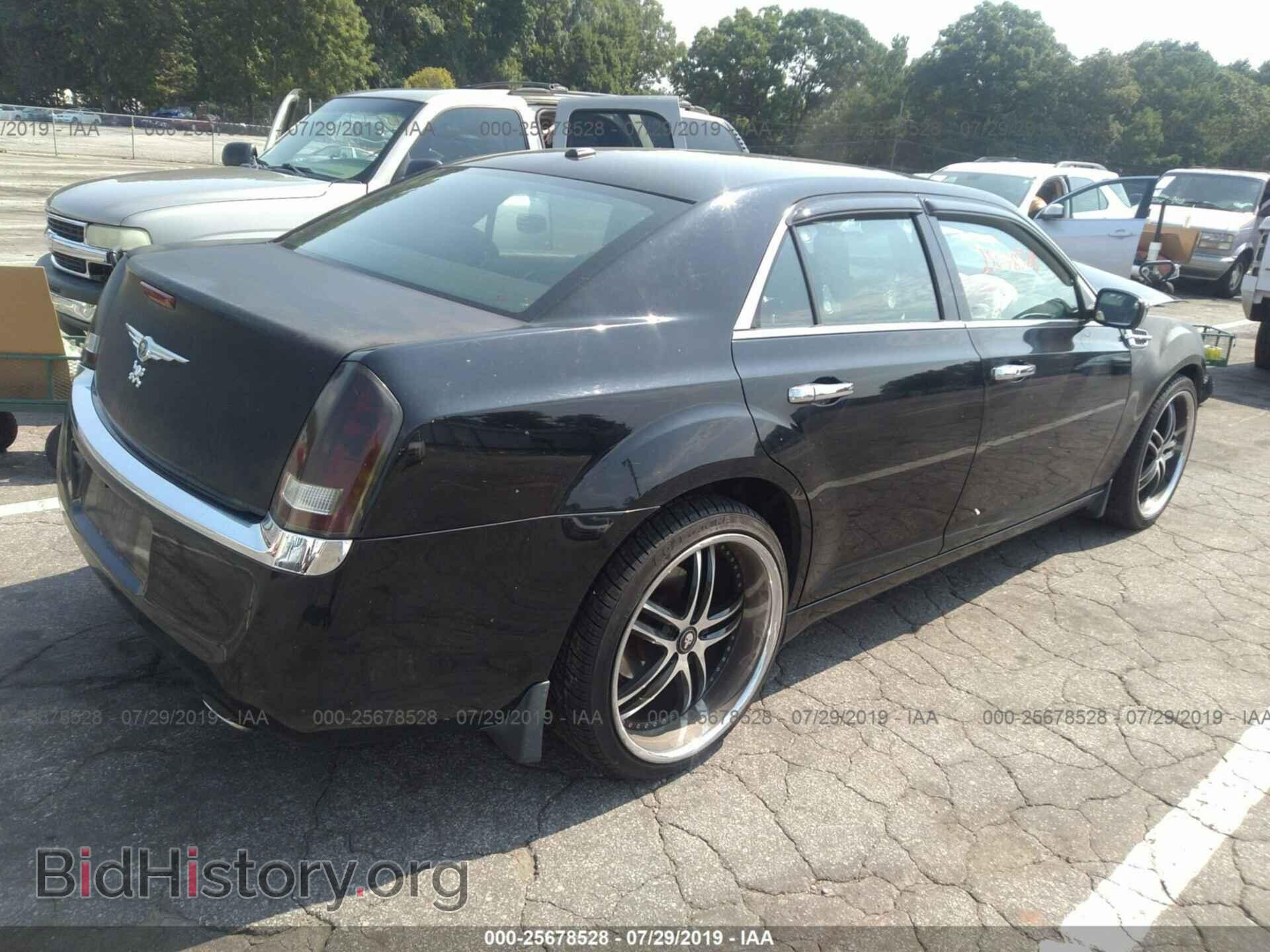 2012 CHRYSLER 300 - VIN: 2C3CCAAGXCH116560 - Фото 4