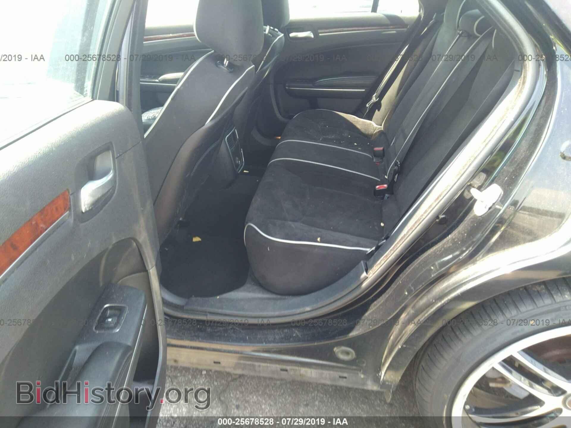 2012 CHRYSLER 300 - VIN: 2C3CCAAGXCH116560 - Фото 8