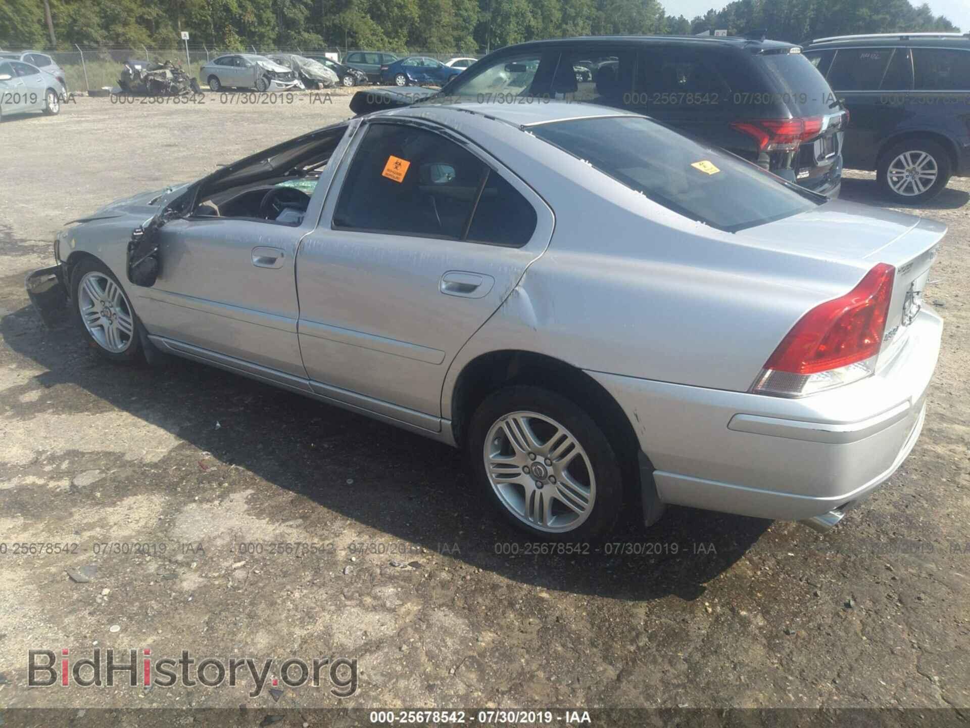 2007 VOLVO S60 - VIN: YV1RS592872636399 - Фото 3