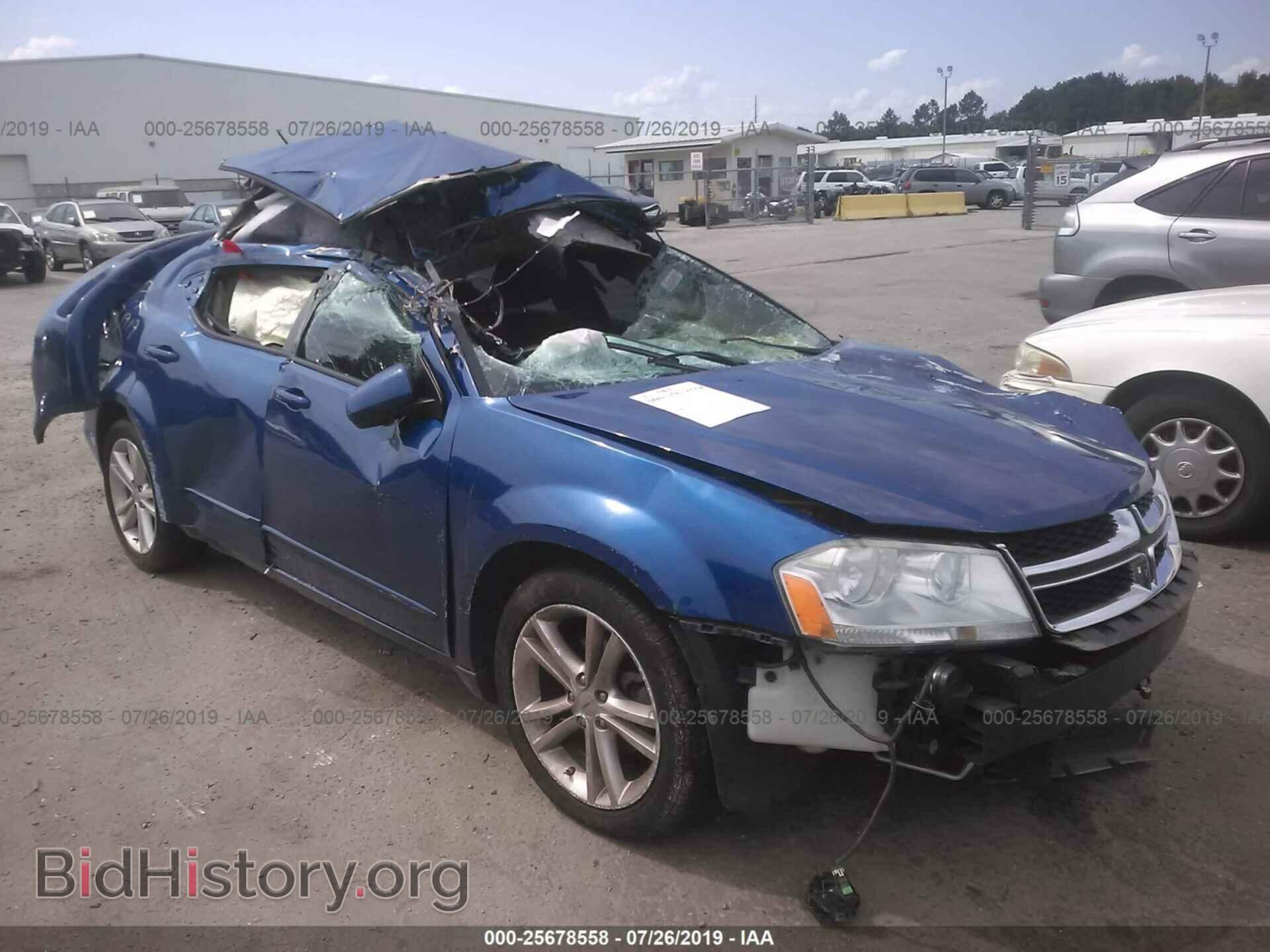 Photo 1C3CDZEG7CN251668 - DODGE AVENGER 2012