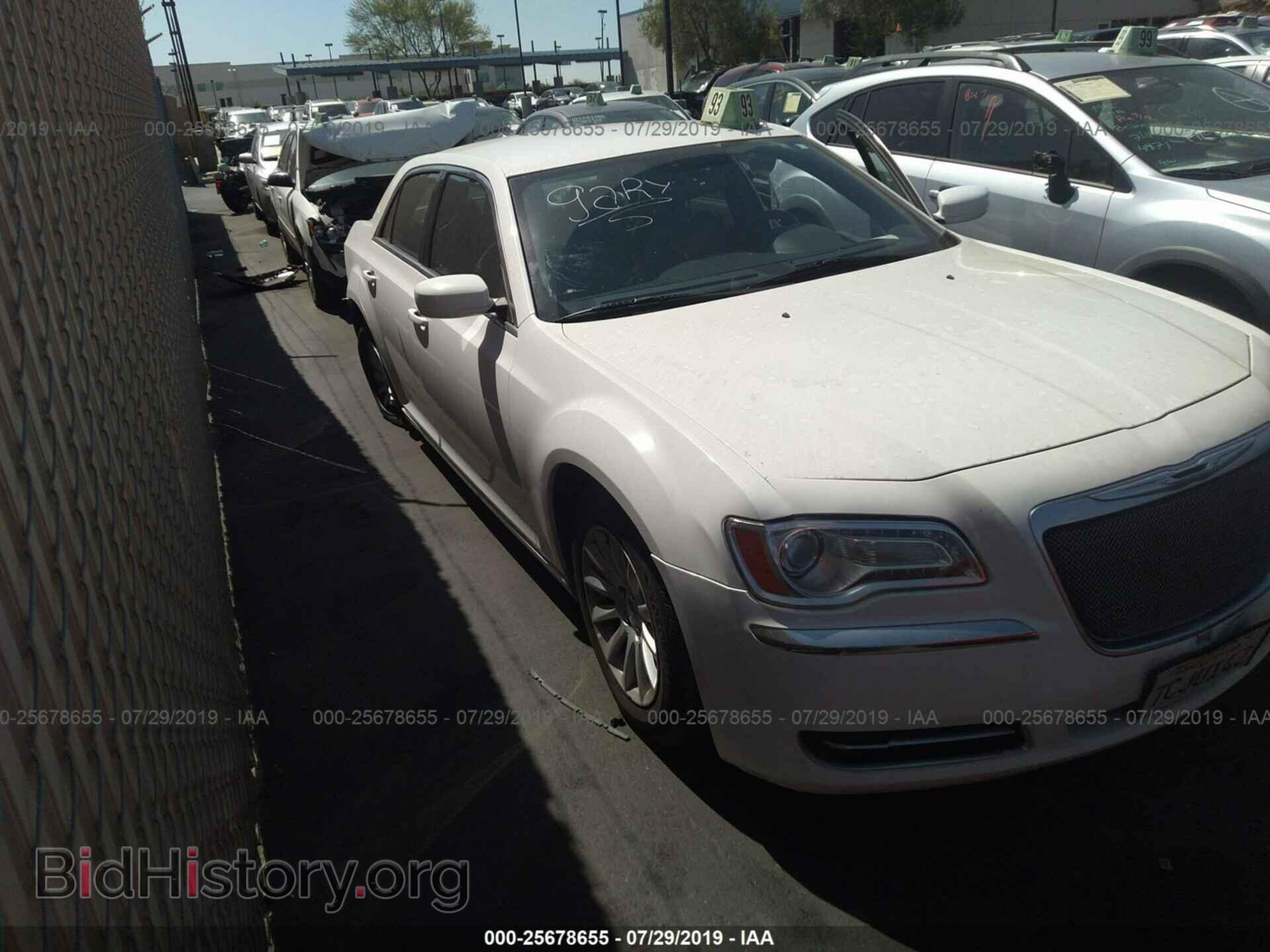 Photo 2C3CCAAG3DH508247 - CHRYSLER 300 2013