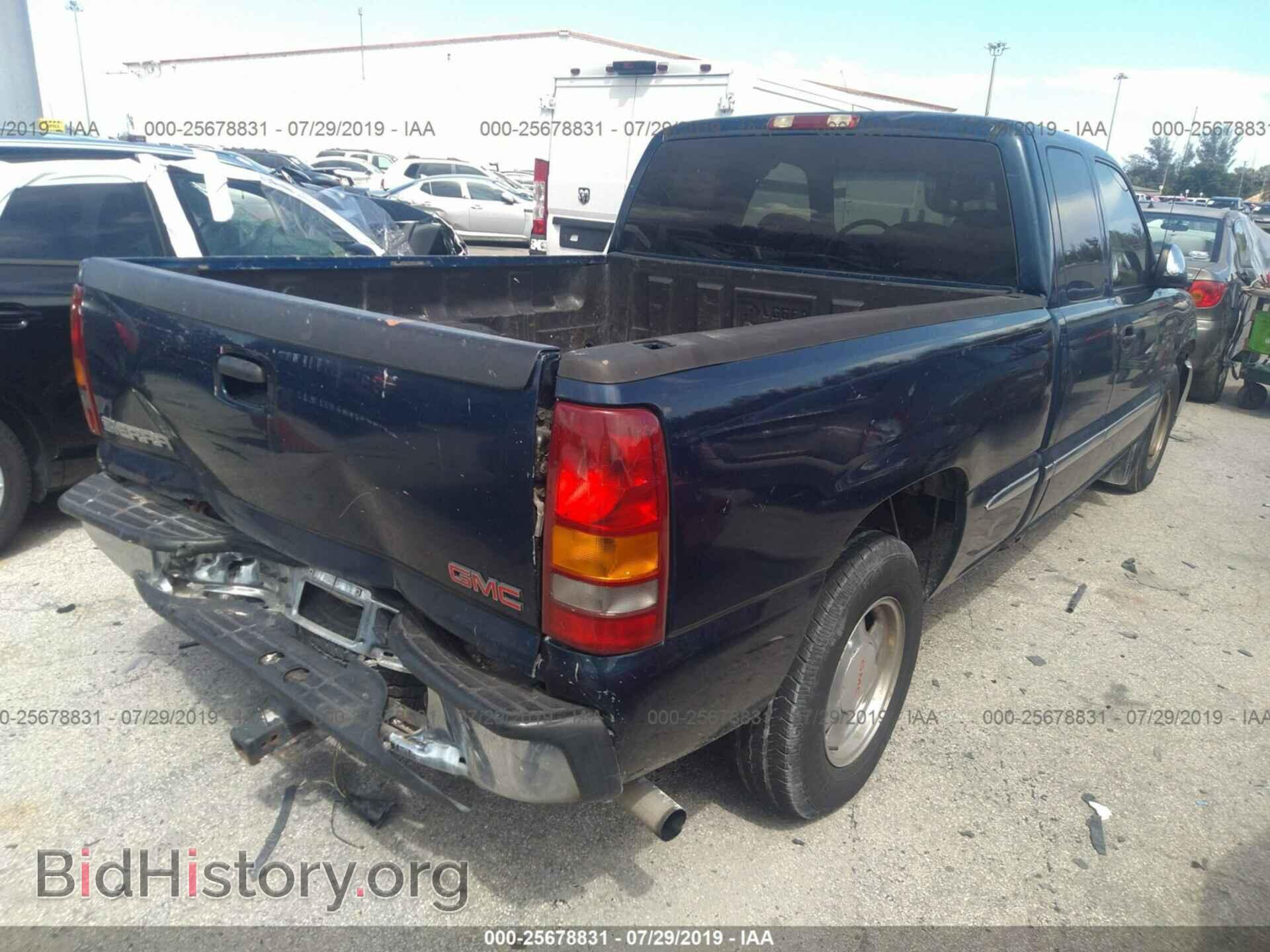 2002 GMC NEW SIERRA - VIN: 2GTEC19T421350447 - Фото 4