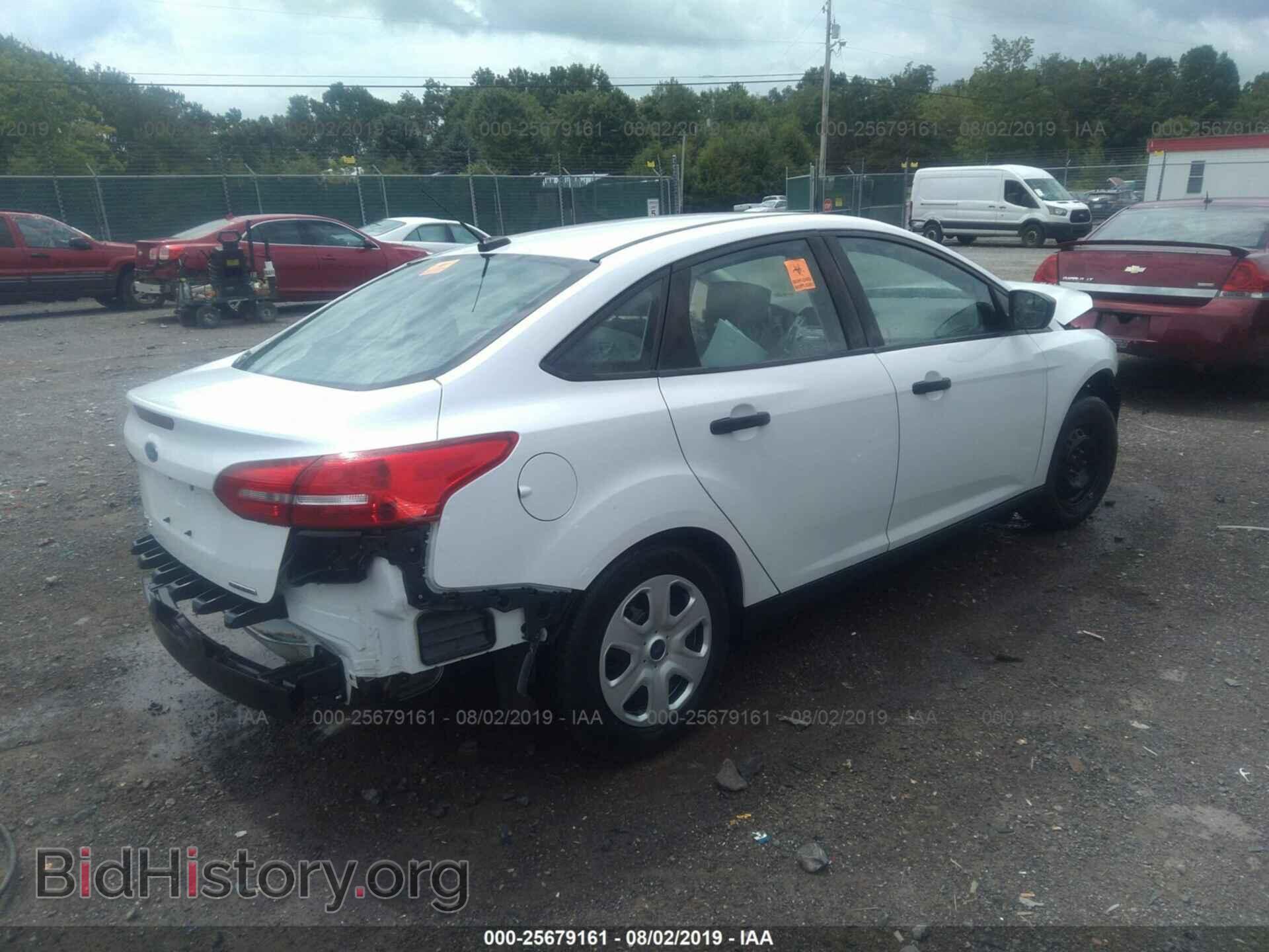 2016 FORD FOCUS - VIN: 1FADP3E26GL202333 - Фото 4