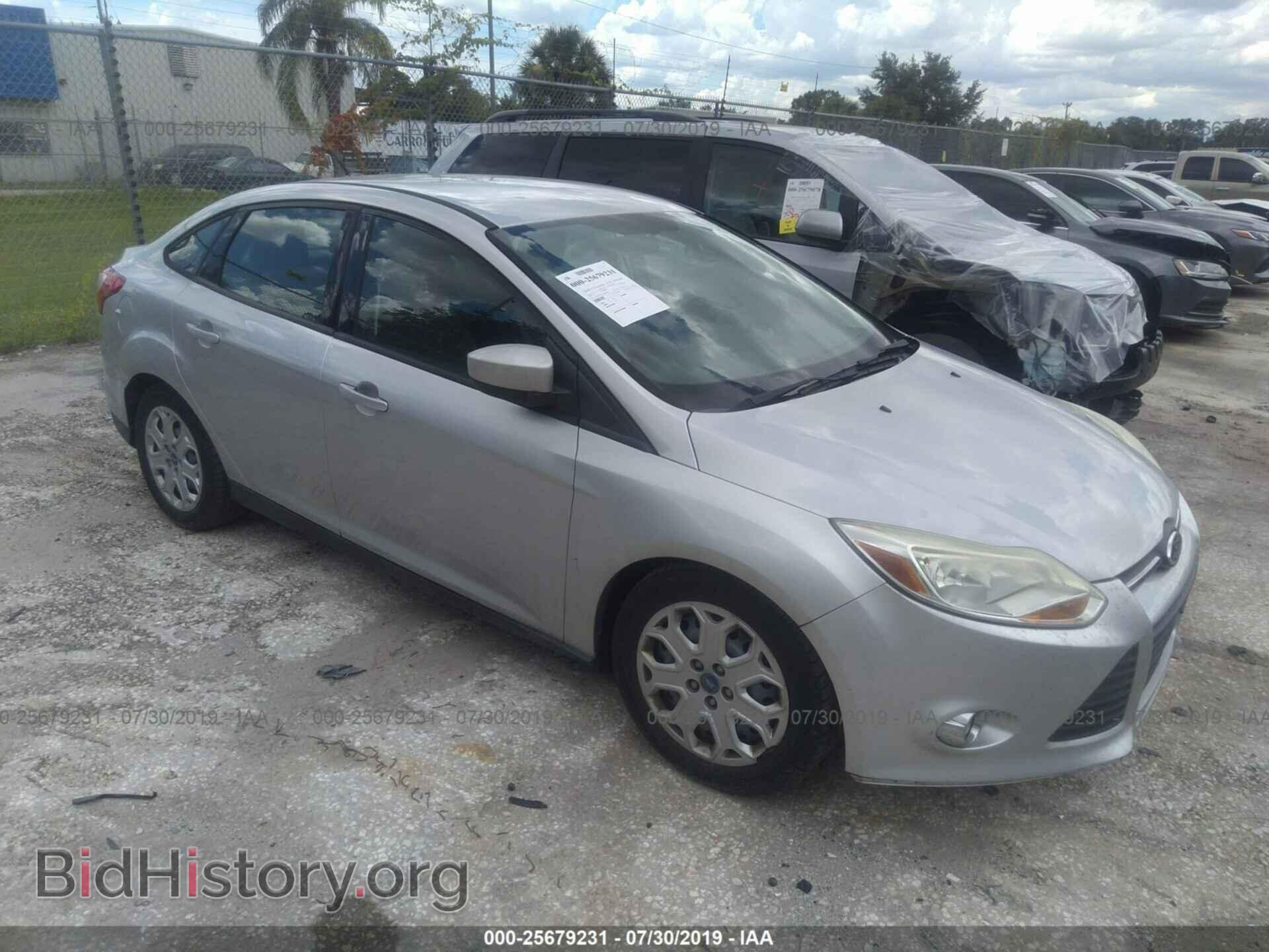 Photo 1FAHP3F2XCL206508 - FORD FOCUS 2012