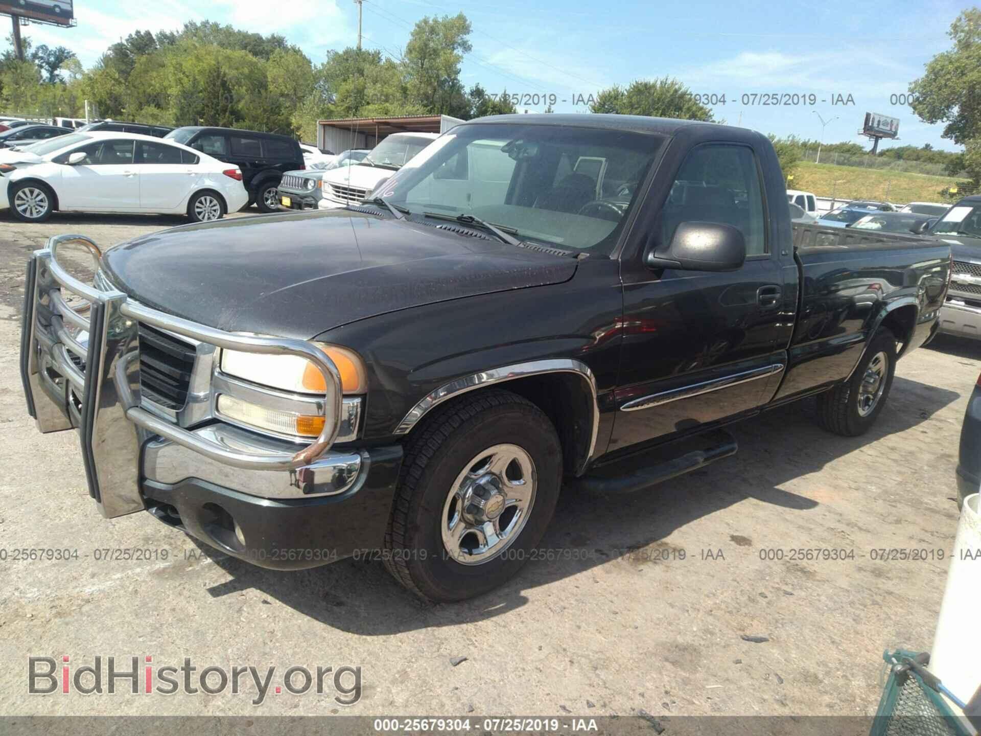 2003 GMC NEW SIERRA - VIN: 1GTEC14T33E332996 - Фото 2