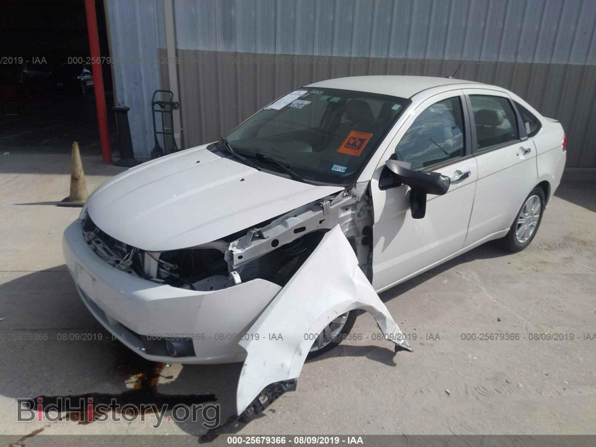 2011 FORD FOCUS - VIN: 1FAHP3HN0BW193613 - Фото 2