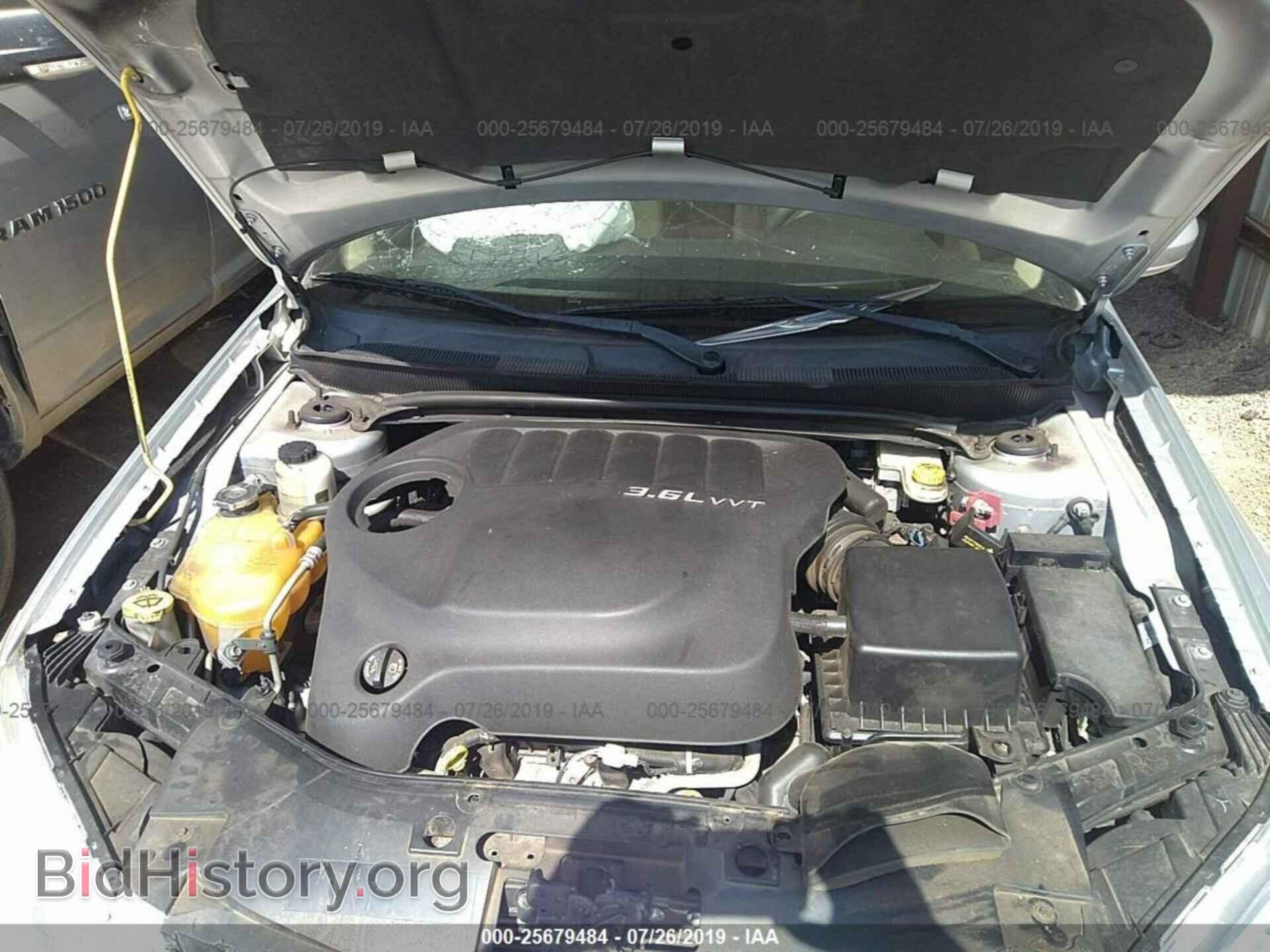 2011 CHRYSLER 200 - VIN: 1C3BC4FGXBN532412 - Фото 10