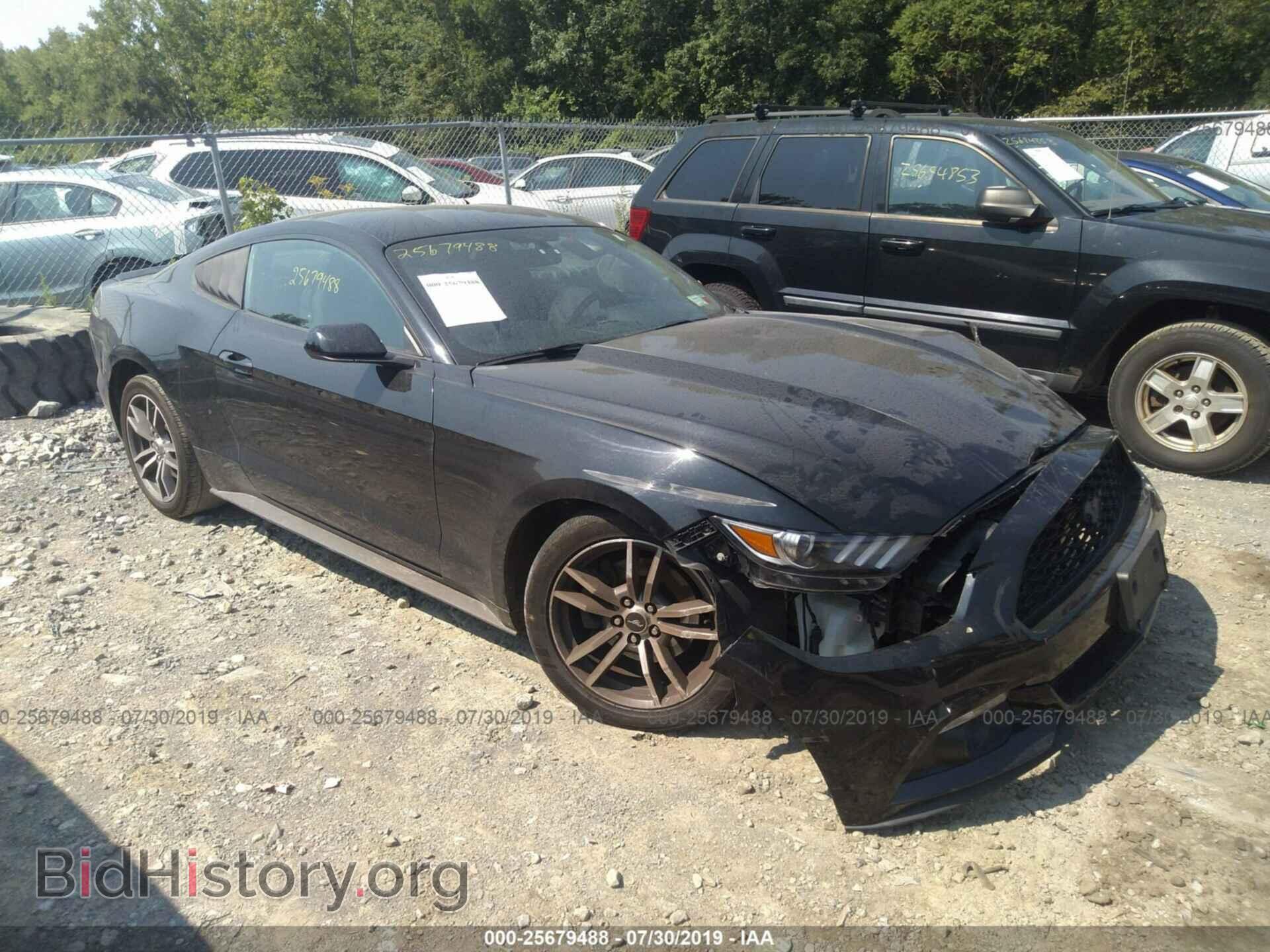 Photo 1FA6P8TH4H5201880 - FORD MUSTANG 2017