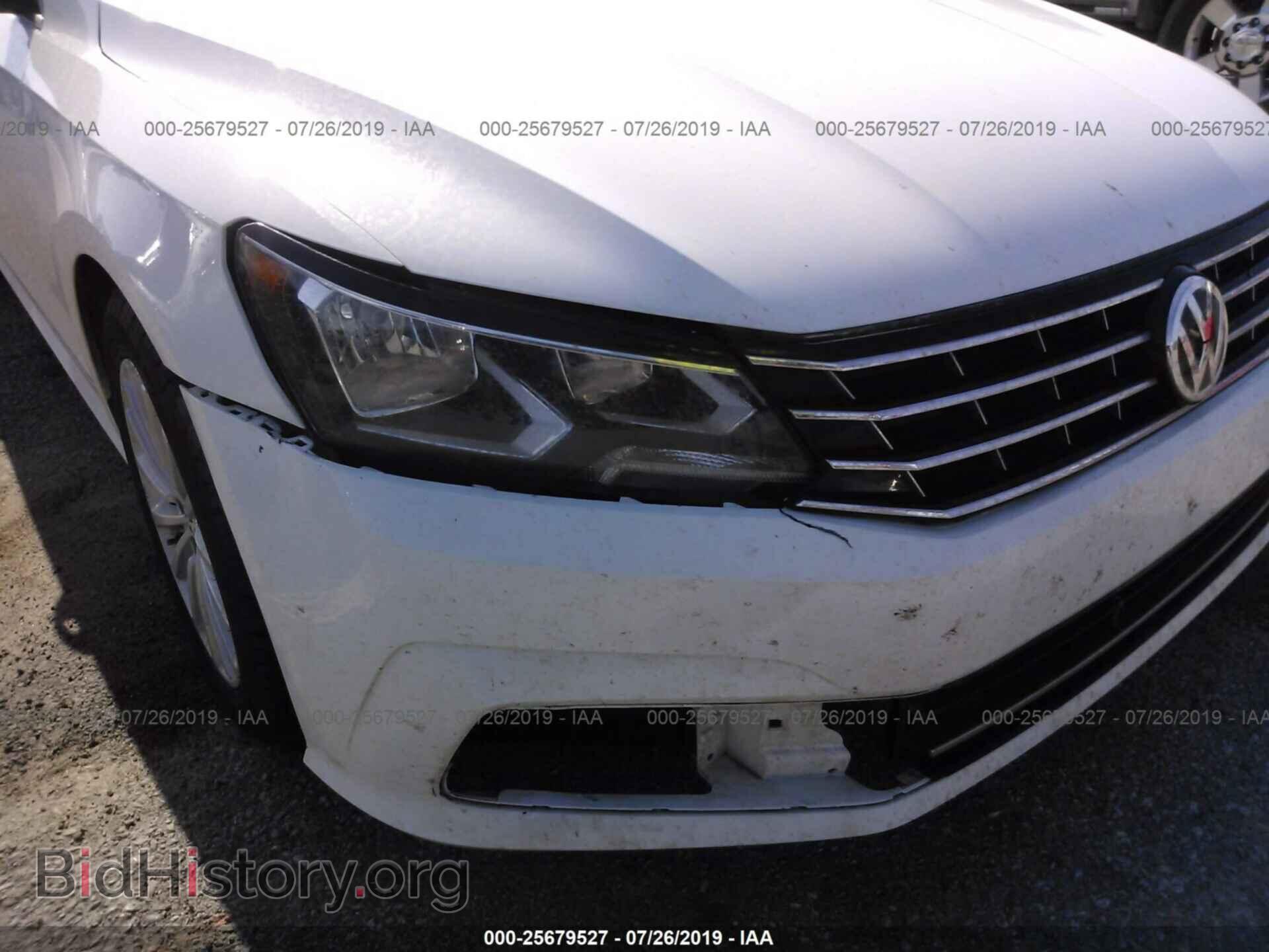 2017 VOLKSWAGEN PASSAT - VIN: 1VWBT7A33HC044180 - Фото 6