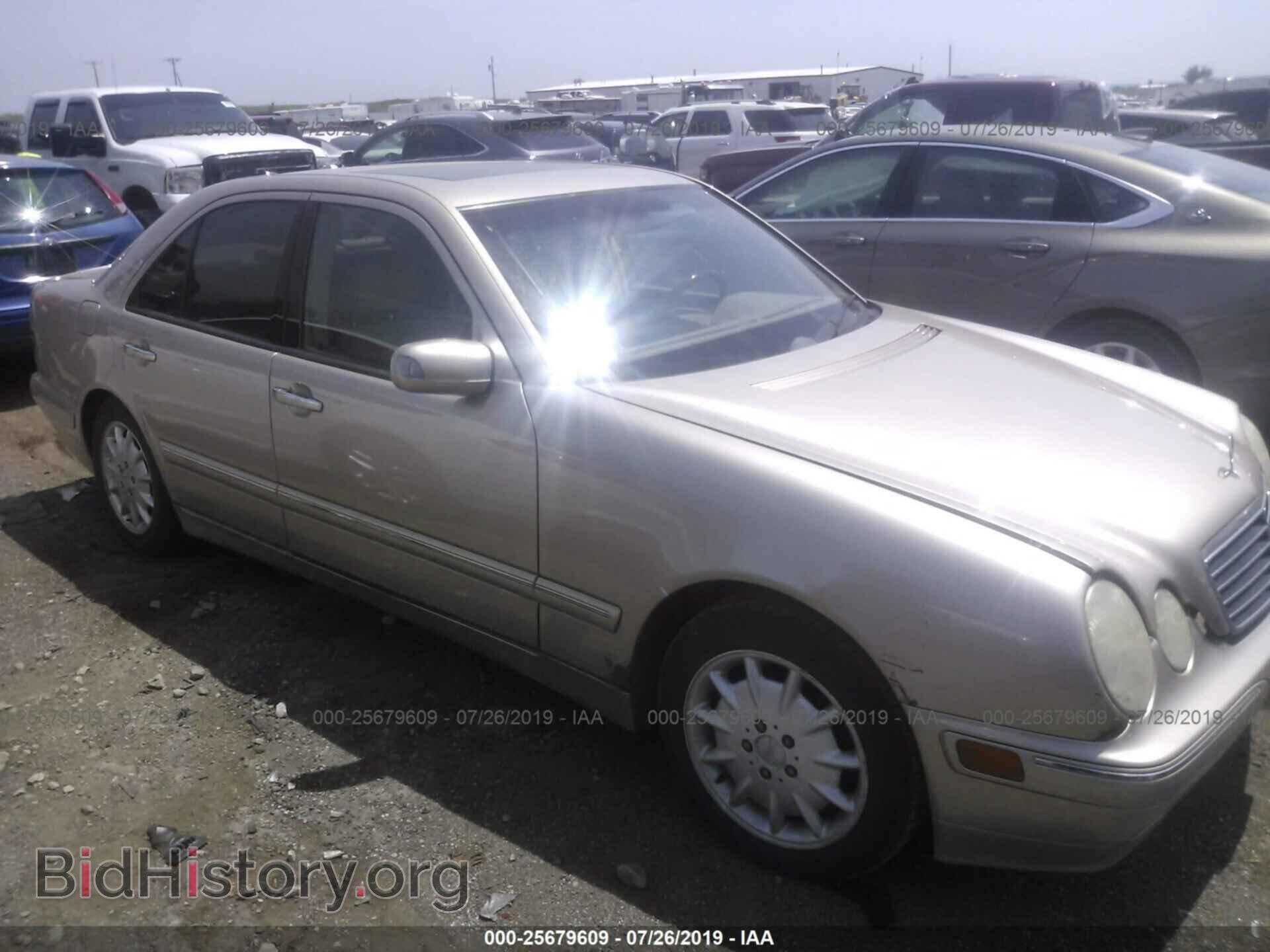 Фотография WDBJF65J9YB134799 - MERCEDES-BENZ E 2000