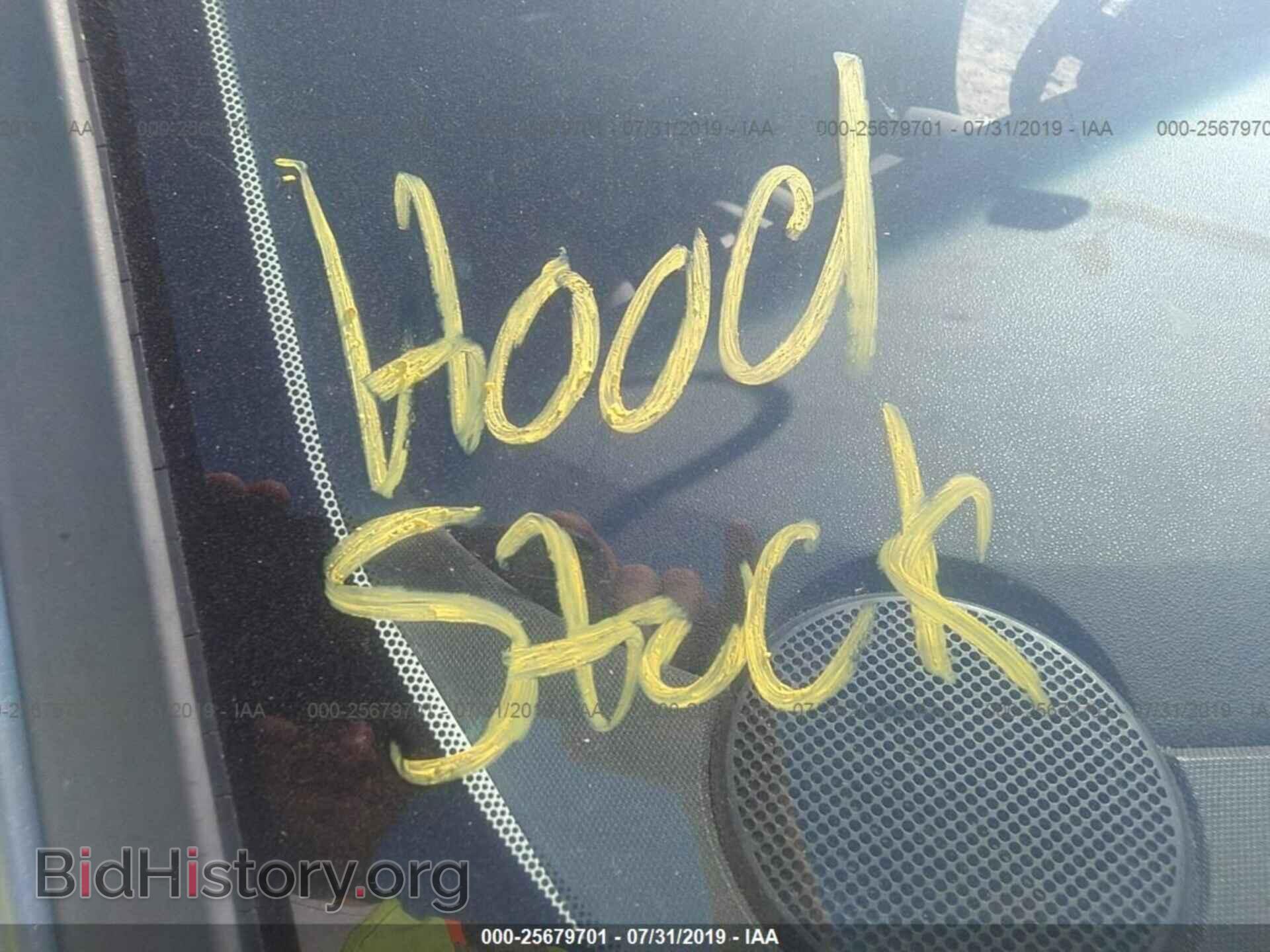 2009 CHRYSLER SEBRING - VIN: 1C3LC46B69N516775 - Фото 10